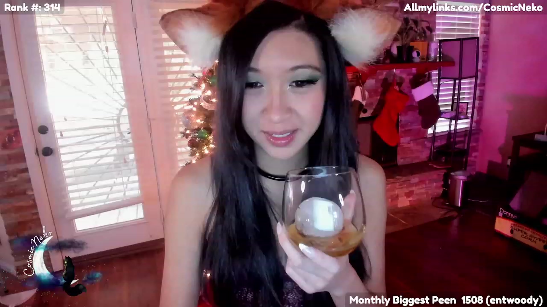 Gallery image thumbnail from CosmicNeko's myfreecams stream on, 12/15/2022, 22:55 image 3 of 20