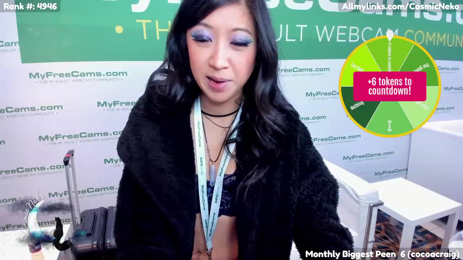 Gallery image thumbnail from CosmicNeko's myfreecams stream on, 01/05/2023, 21:37 image 1 of 20