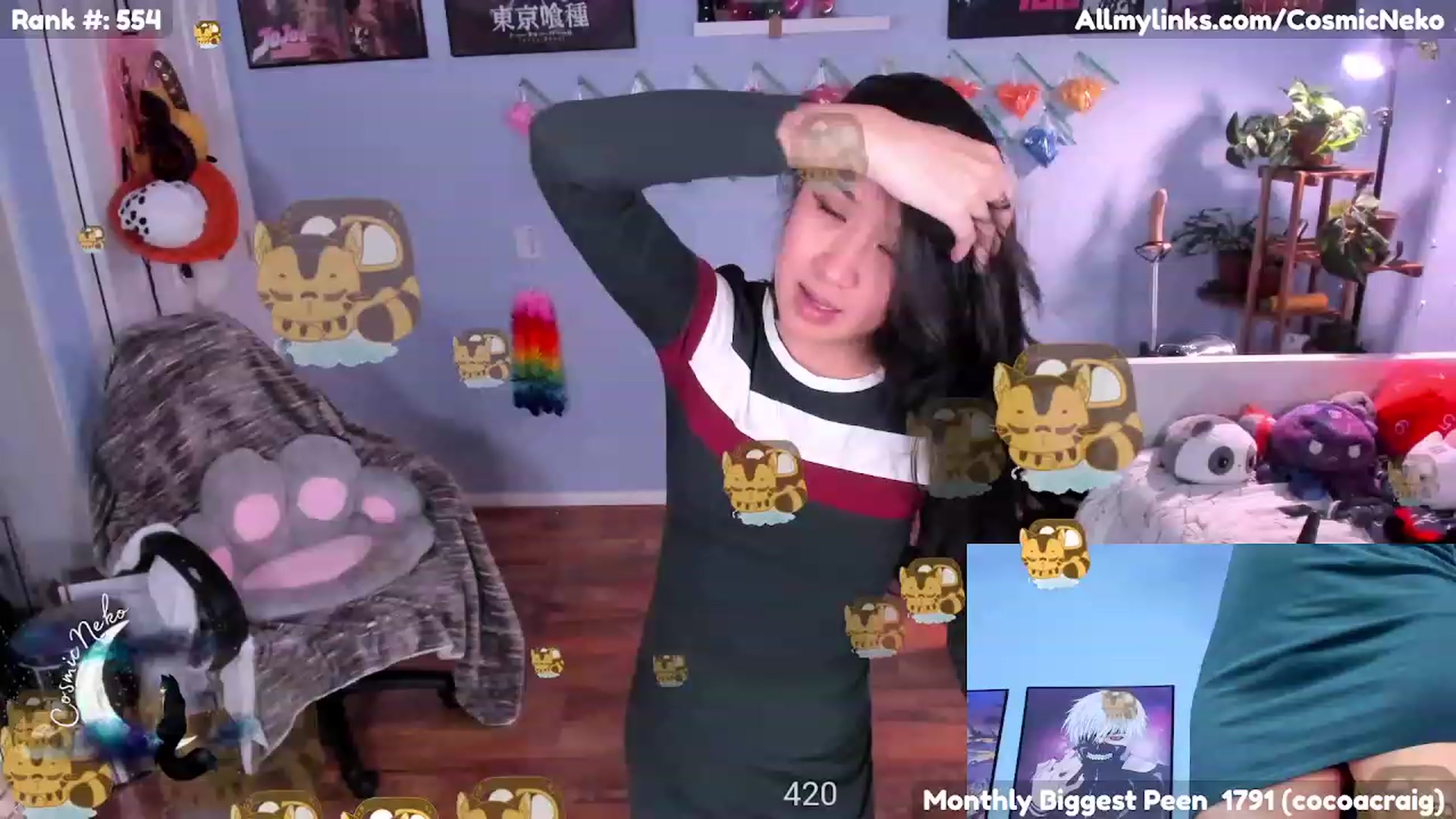 Gallery image thumbnail from CosmicNeko's myfreecams stream on, 02/01/2023, 07:48 image 10 of 20