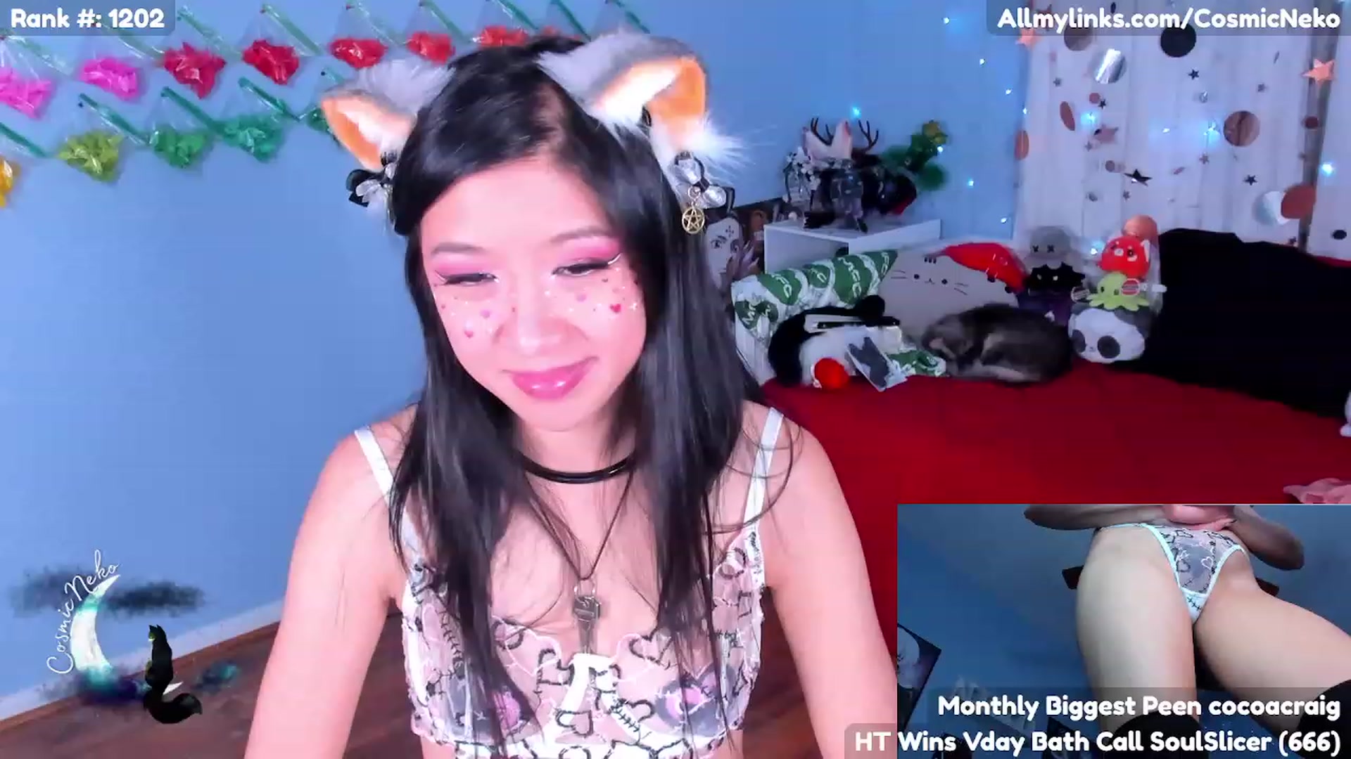Gallery image thumbnail from CosmicNeko's myfreecams stream on, 02/15/2023, 04:50 image 18 of 20