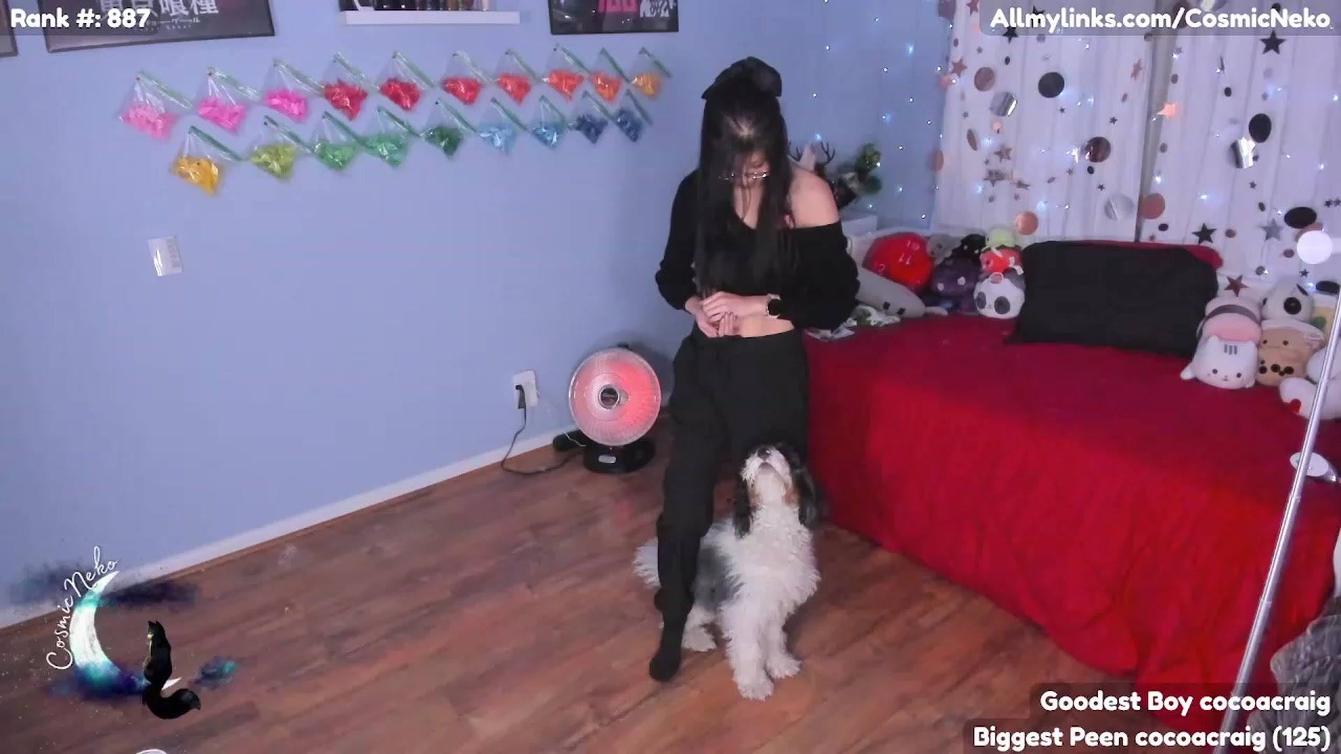 Gallery image thumbnail from CosmicNeko's myfreecams stream on, 02/18/2023, 04:56 image 7 of 20