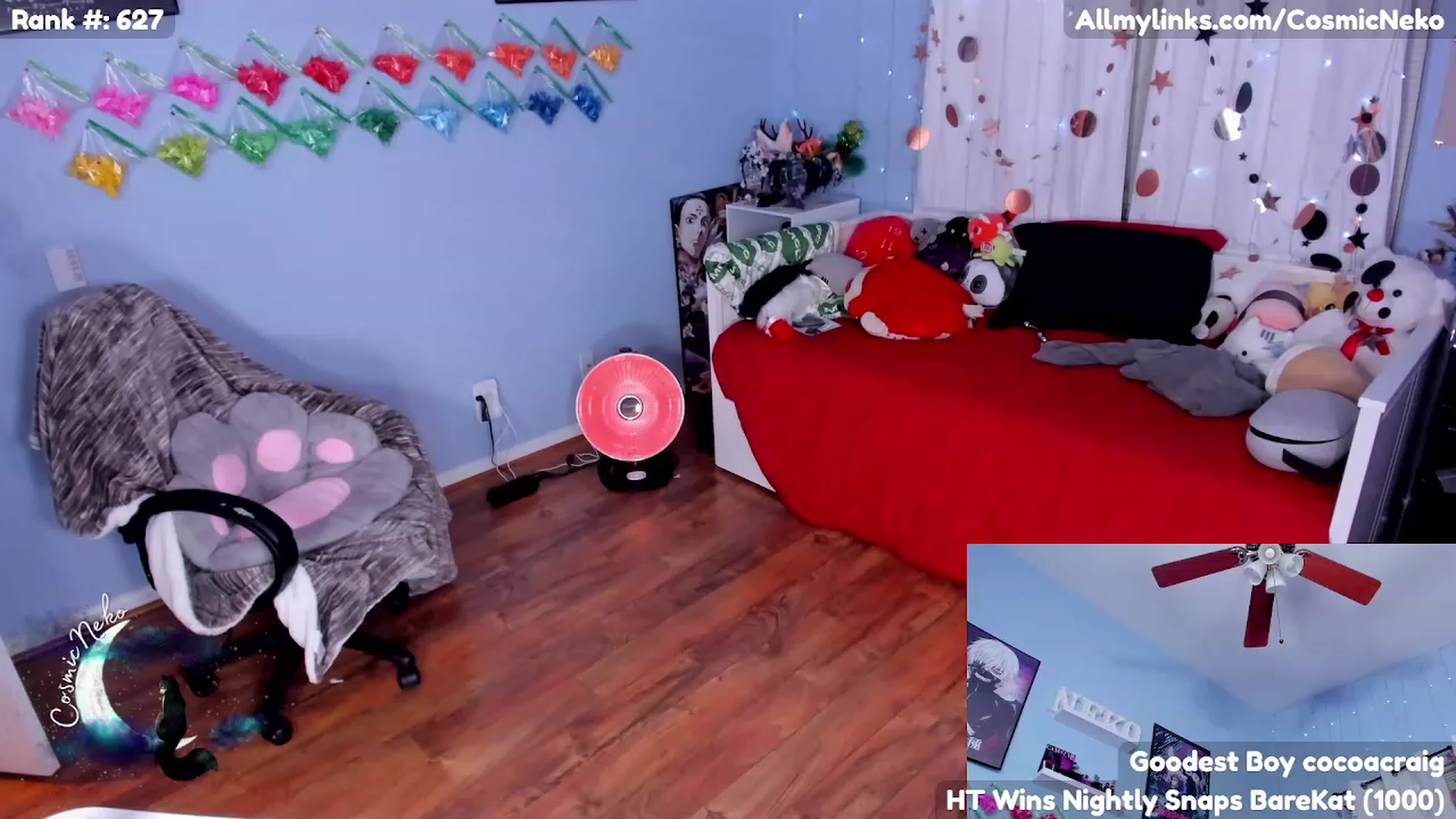 Gallery image thumbnail from CosmicNeko's myfreecams stream on, 02/25/2023, 08:23 image 3 of 20