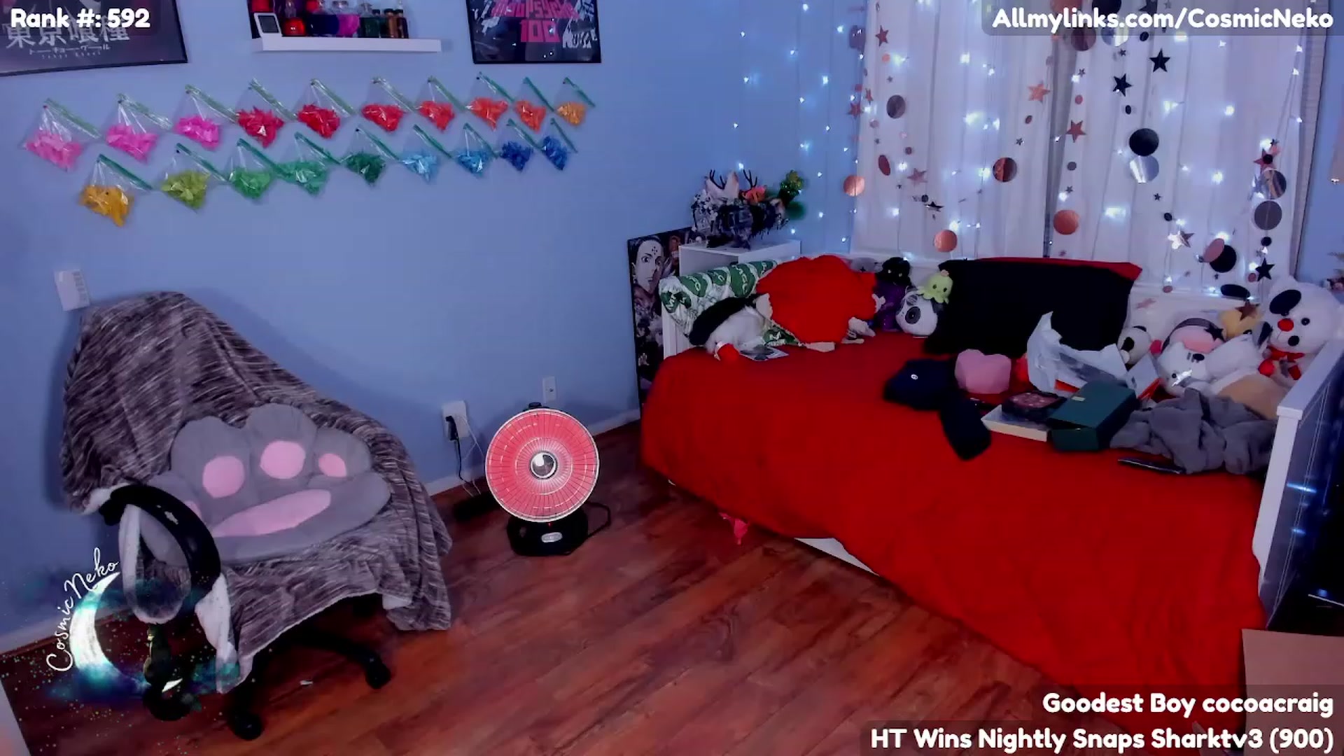 Gallery image thumbnail from CosmicNeko's myfreecams stream on, 03/01/2023, 06:36 image 13 of 20