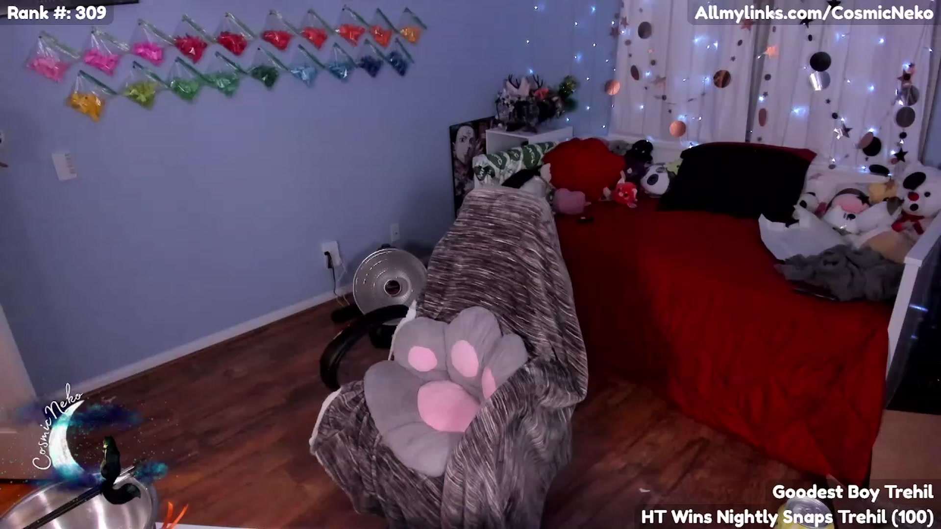 Gallery image thumbnail from CosmicNeko's myfreecams stream on, 03/03/2023, 05:48 image 7 of 20