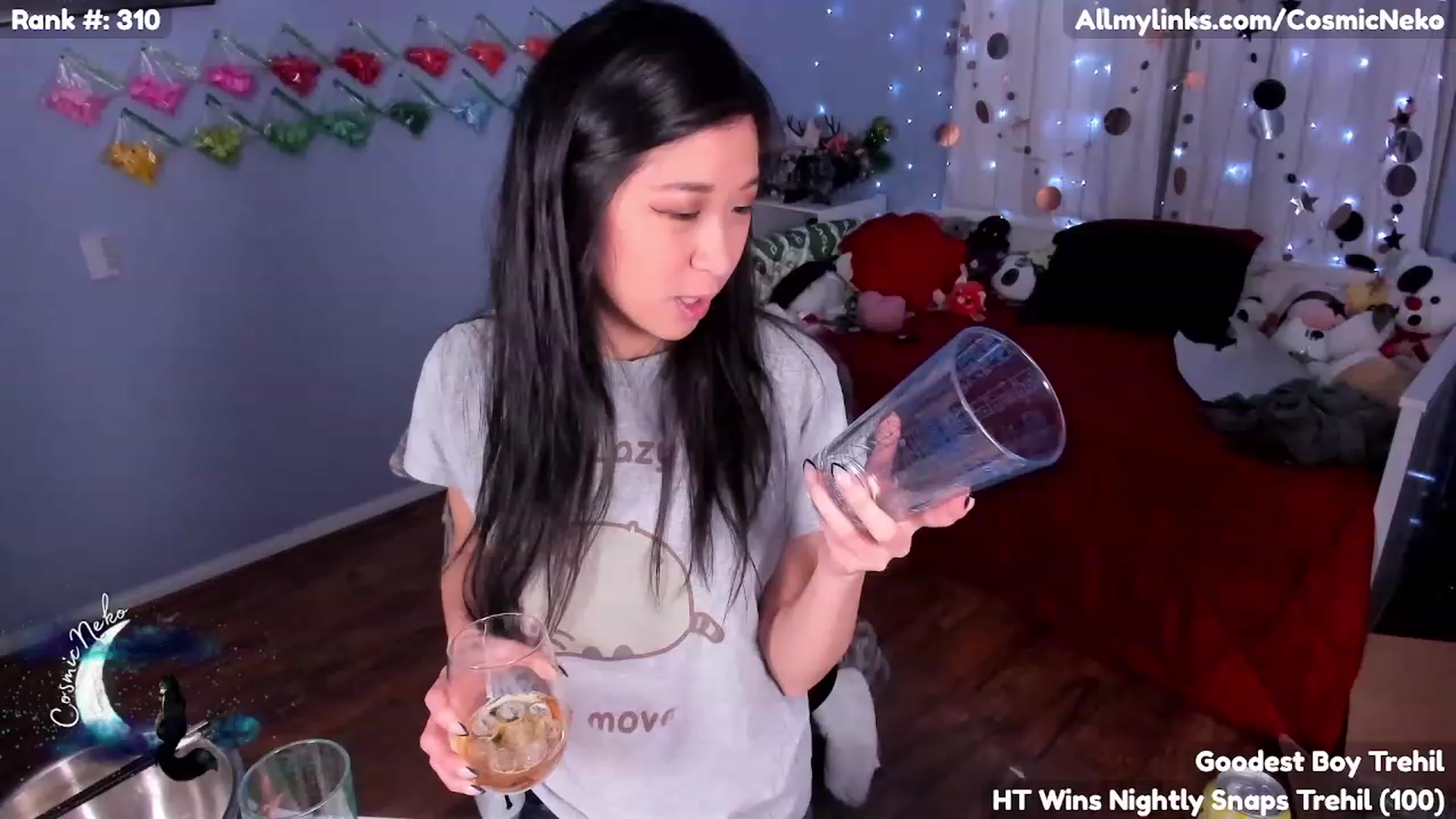 Gallery image thumbnail from CosmicNeko's myfreecams stream on, 03/03/2023, 05:48 image 8 of 20