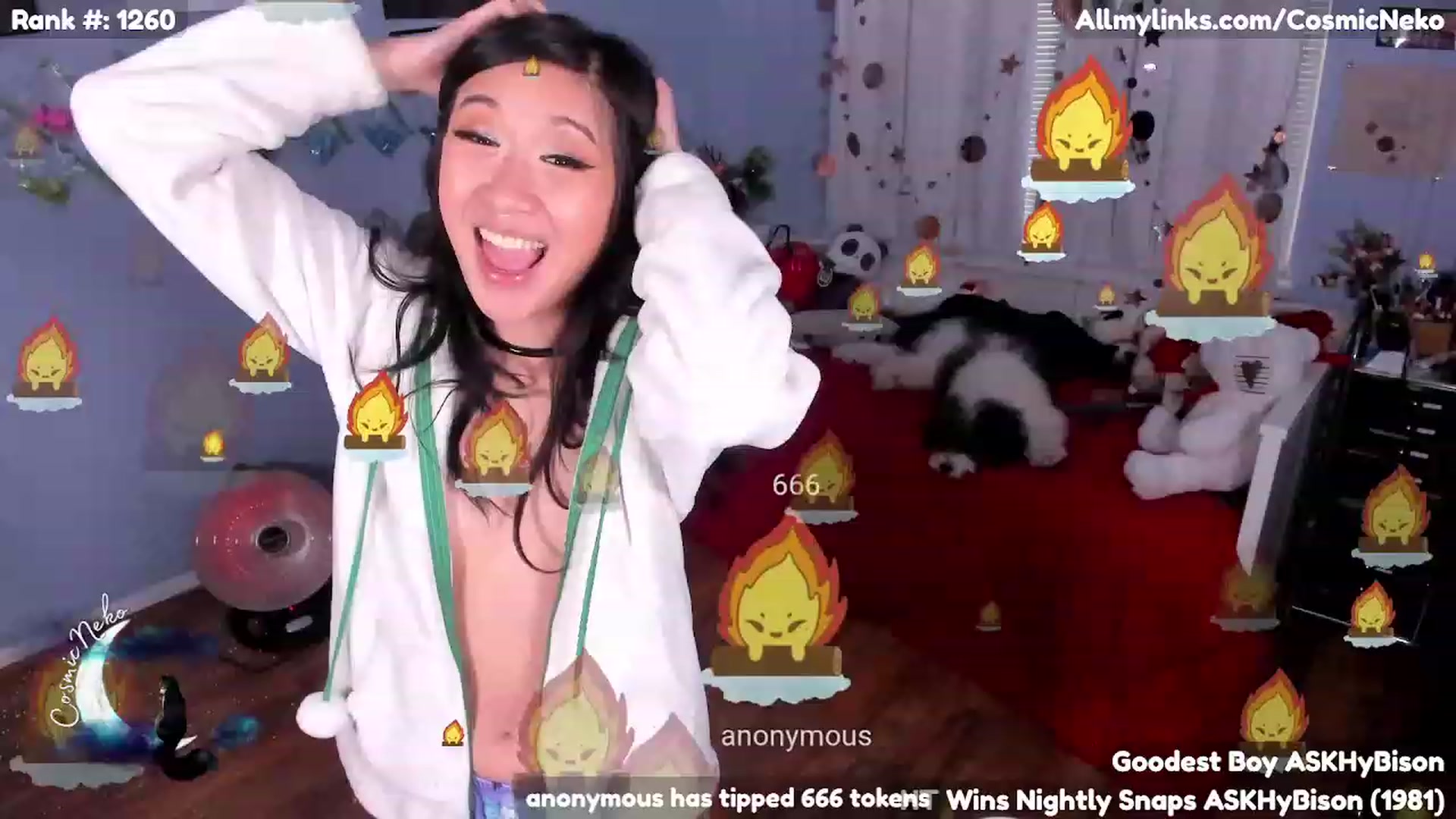 Gallery image thumbnail from CosmicNeko's myfreecams stream on, 04/06/2023, 20:20 image 8 of 20