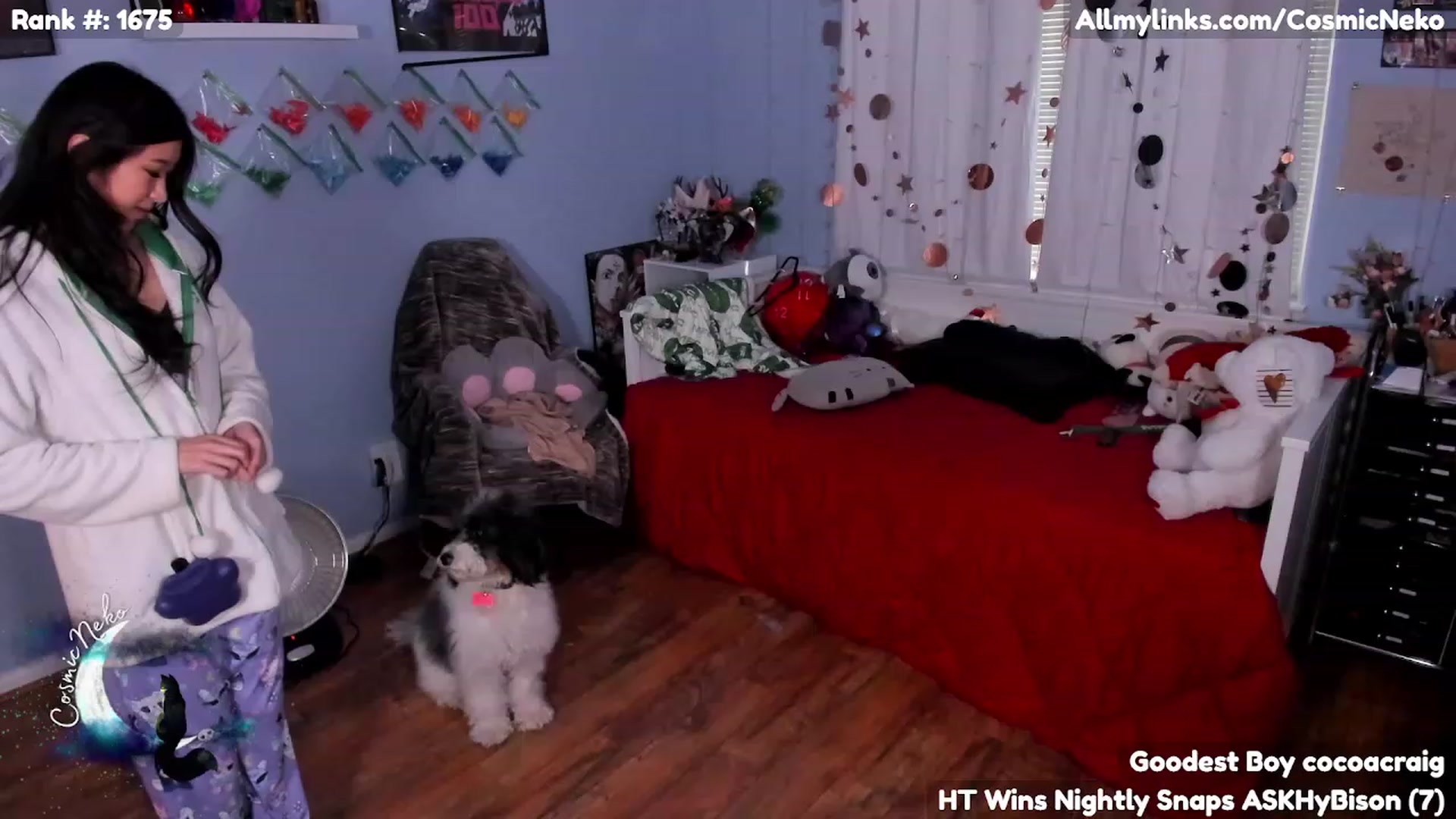 Gallery image thumbnail from CosmicNeko's myfreecams stream on, 04/06/2023, 20:20 image 1 of 20