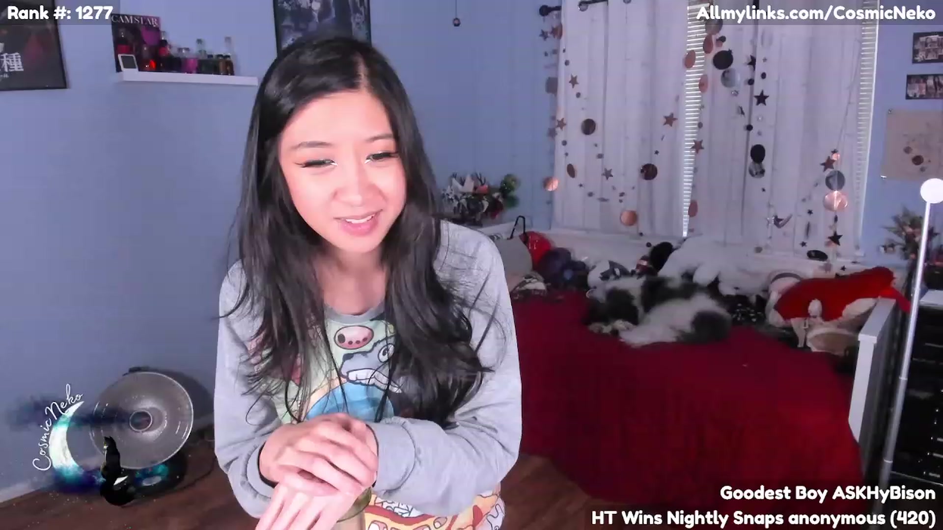 Gallery image thumbnail from CosmicNeko's myfreecams stream on, 04/07/2023, 21:58 image 18 of 20