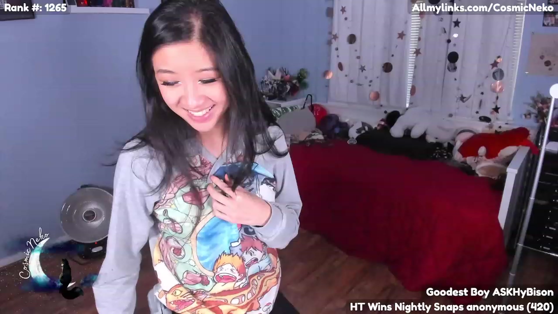 Gallery image thumbnail from CosmicNeko's myfreecams stream on, 04/07/2023, 22:14 image 8 of 20