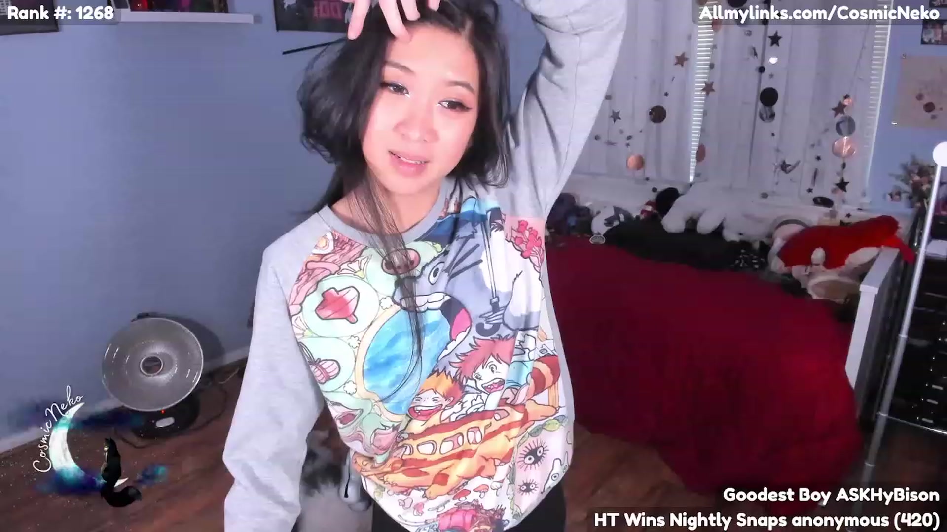 Gallery image thumbnail from CosmicNeko's myfreecams stream on, 04/07/2023, 22:14 image 5 of 20