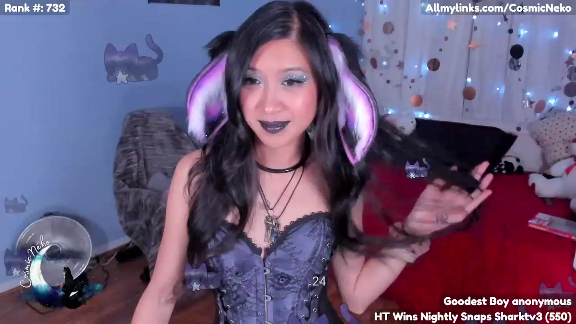 Gallery image thumbnail from CosmicNeko's myfreecams stream on, 04/12/2023, 05:08 image 5 of 20