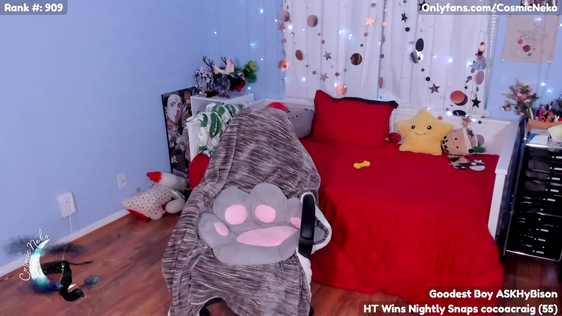 Gallery image thumbnail from CosmicNeko's myfreecams stream on, 05/03/2023, 04:37 image 2 of 20
