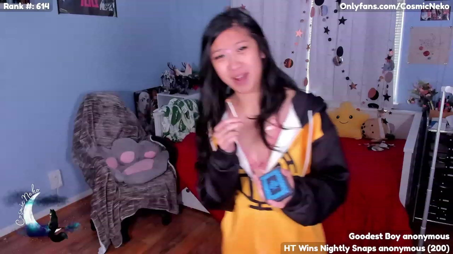 Gallery image thumbnail from CosmicNeko's myfreecams stream on, 05/04/2023, 17:26 image 4 of 20