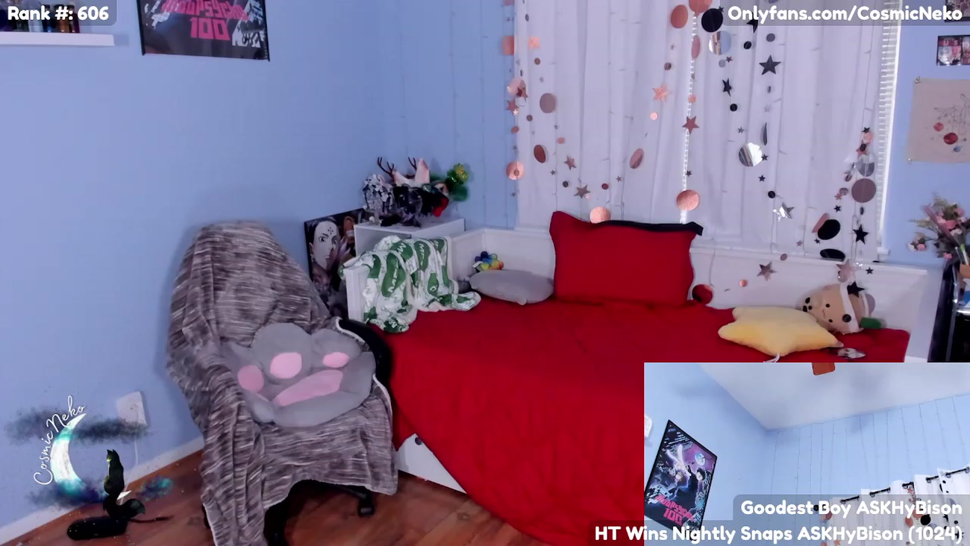 Gallery image thumbnail from CosmicNeko's myfreecams stream on, 05/05/2023, 19:35 image 18 of 20
