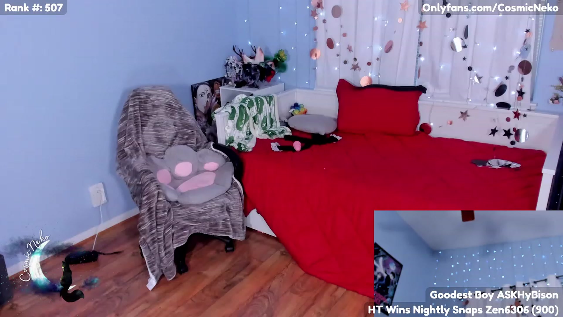 Gallery image thumbnail from CosmicNeko's myfreecams stream on, 05/06/2023, 04:42 image 1 of 20