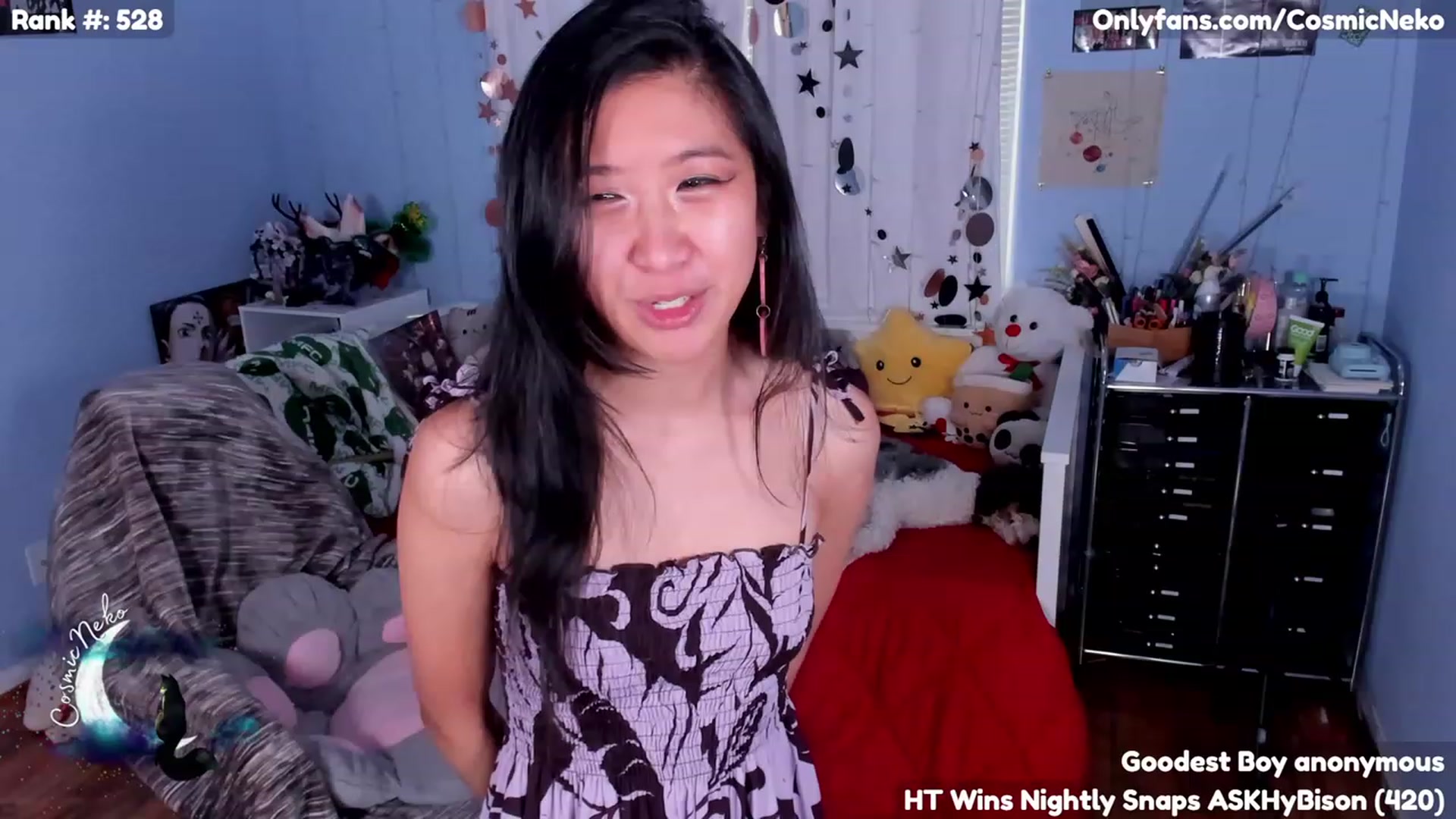 Gallery image thumbnail from CosmicNeko's myfreecams stream on, 05/18/2023, 19:01 image 8 of 20