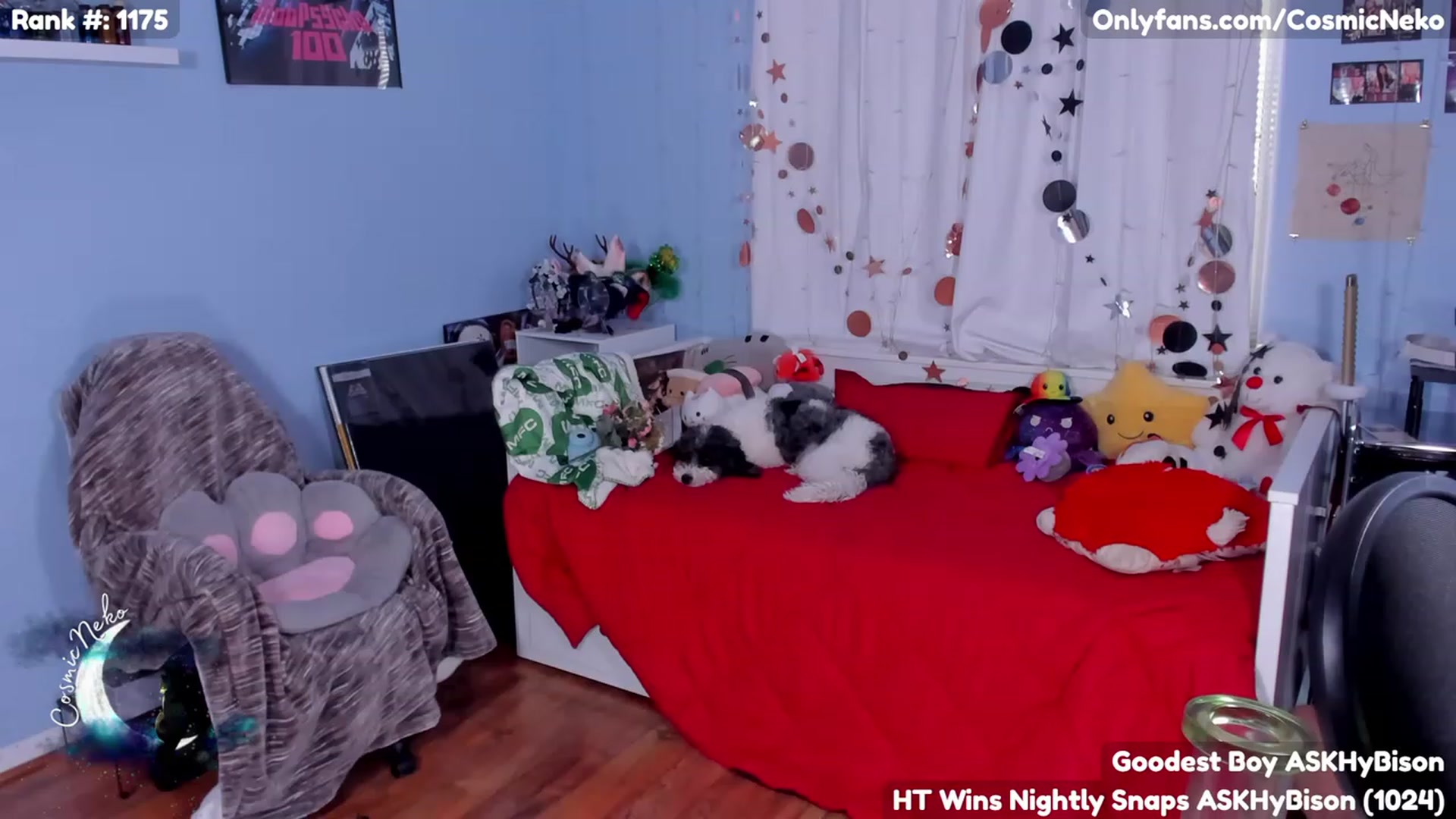 Gallery image thumbnail from CosmicNeko's myfreecams stream on, 06/22/2023, 19:49 image 19 of 20