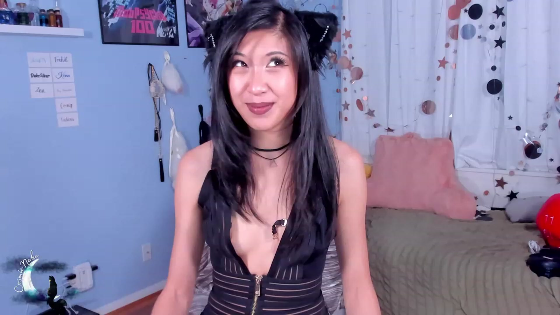 Gallery image thumbnail from CosmicNeko's myfreecams stream on, 07/19/2023, 05:12 image 10 of 20