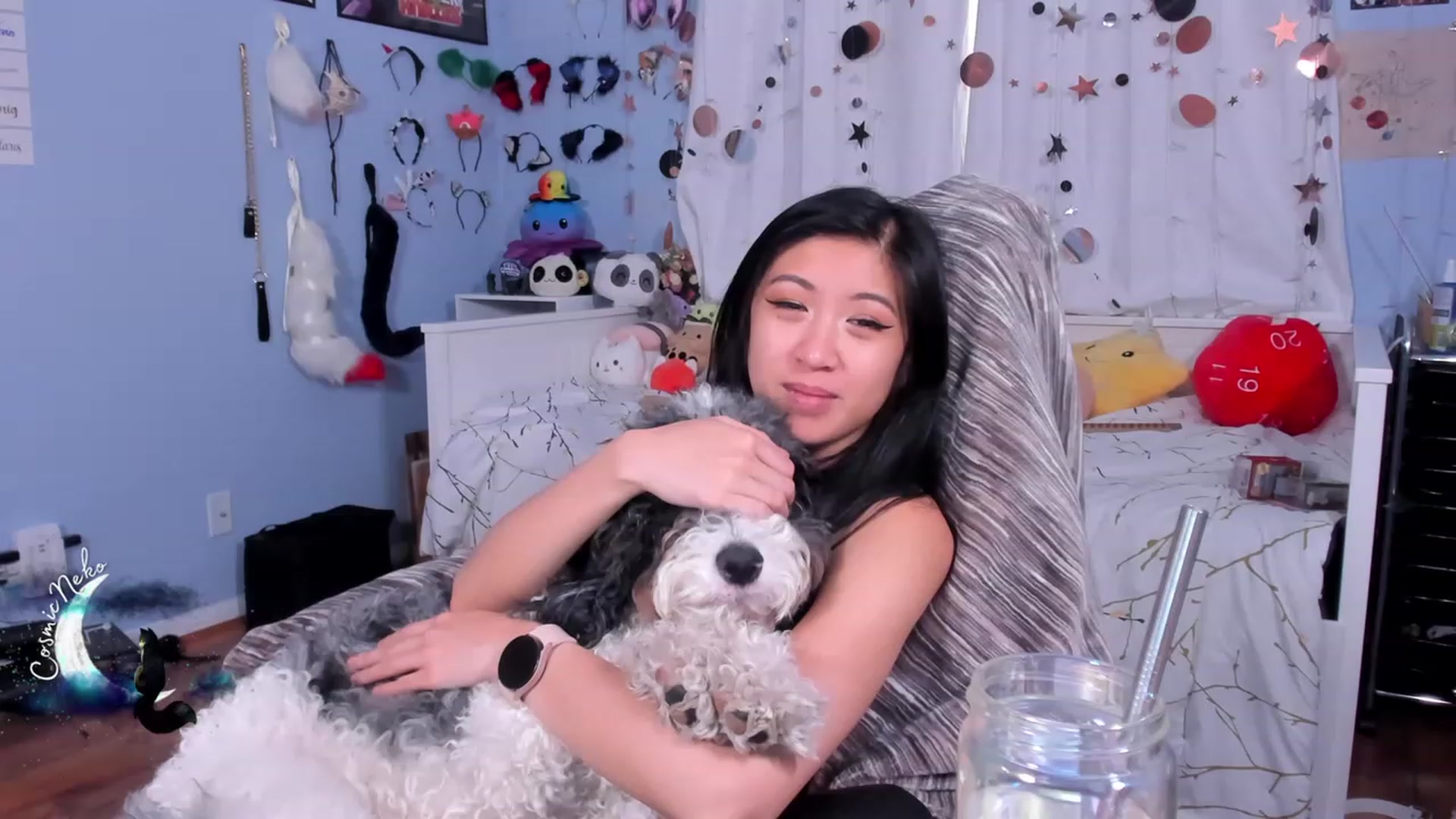 Gallery image thumbnail from CosmicNeko's myfreecams stream on, 08/11/2023, 20:51 image 12 of 20