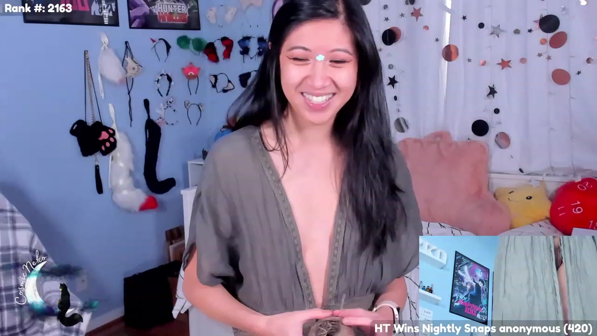 Gallery image thumbnail from CosmicNeko's myfreecams stream on, 08/27/2023, 20:07 image 16 of 20