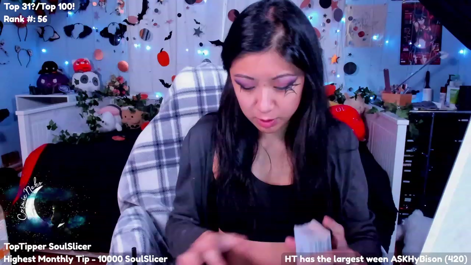 Gallery image thumbnail from CosmicNeko's myfreecams stream on, 10/03/2023, 19:06 image 7 of 20