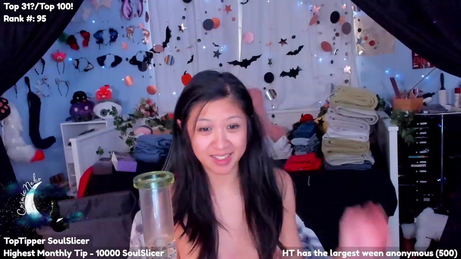 Gallery image thumbnail from CosmicNeko's myfreecams stream on, 10/05/2023, 20:21 image 17 of 20