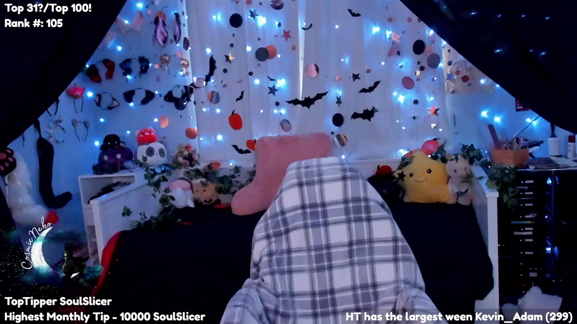 Gallery image thumbnail from CosmicNeko's myfreecams stream on, 10/05/2023, 20:21 image 3 of 20