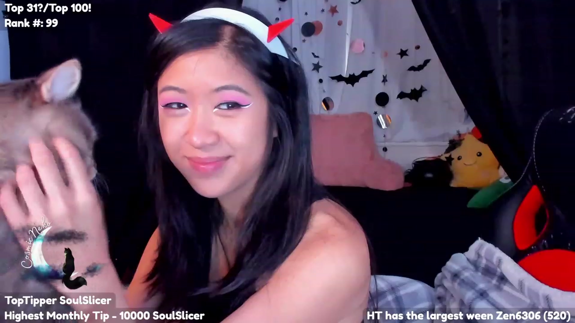 Gallery image thumbnail from CosmicNeko's myfreecams stream on, 10/06/2023, 19:12 image 9 of 20