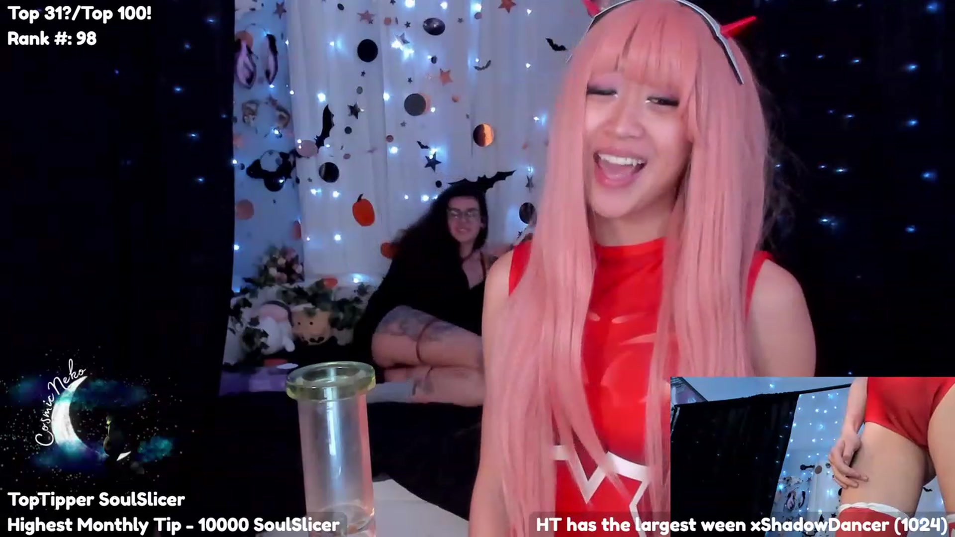 Gallery image thumbnail from CosmicNeko's myfreecams stream on, 10/07/2023, 04:18 image 18 of 20