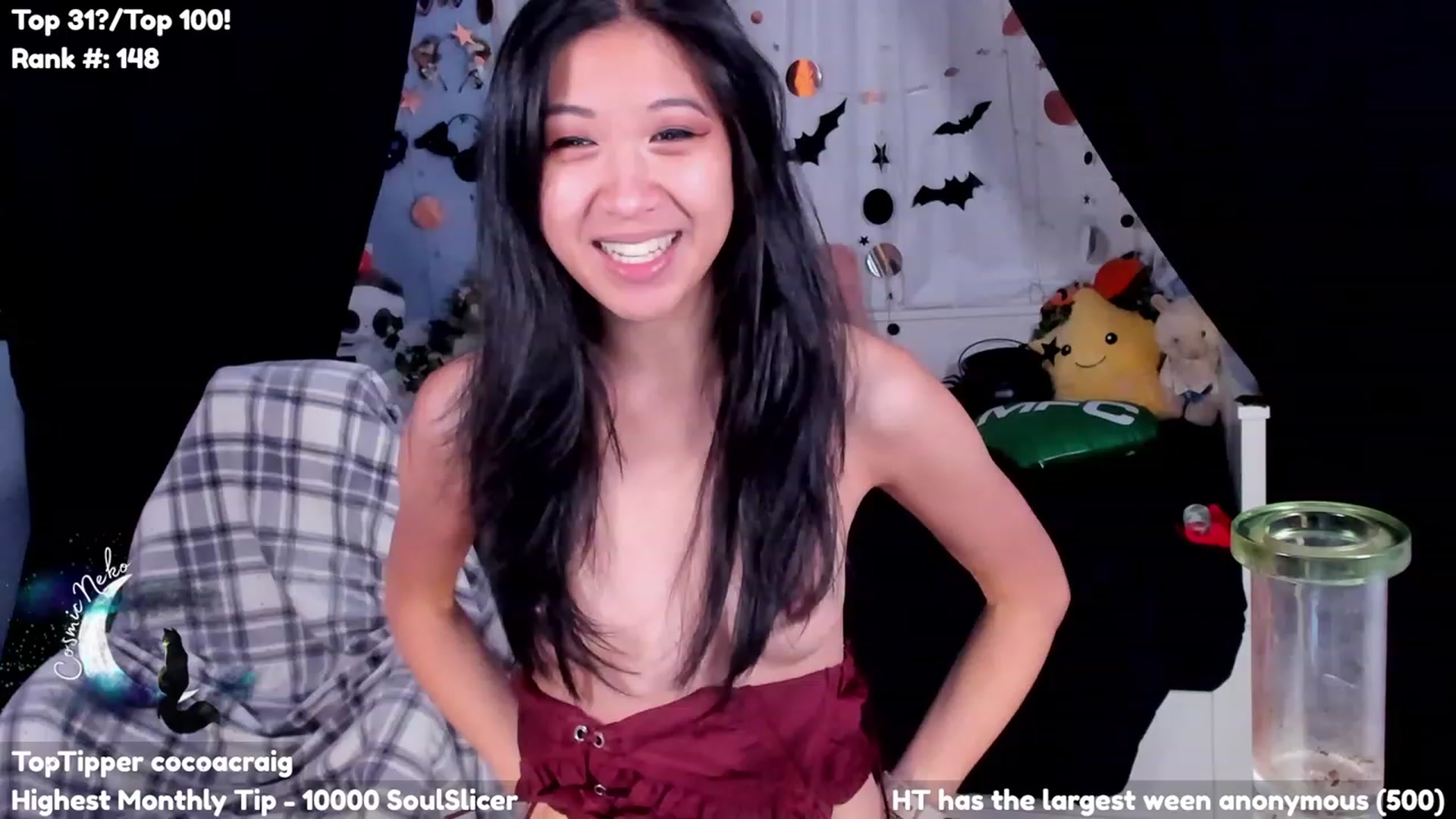 Gallery image thumbnail from CosmicNeko's myfreecams stream on, 10/19/2023, 19:16 image 18 of 20