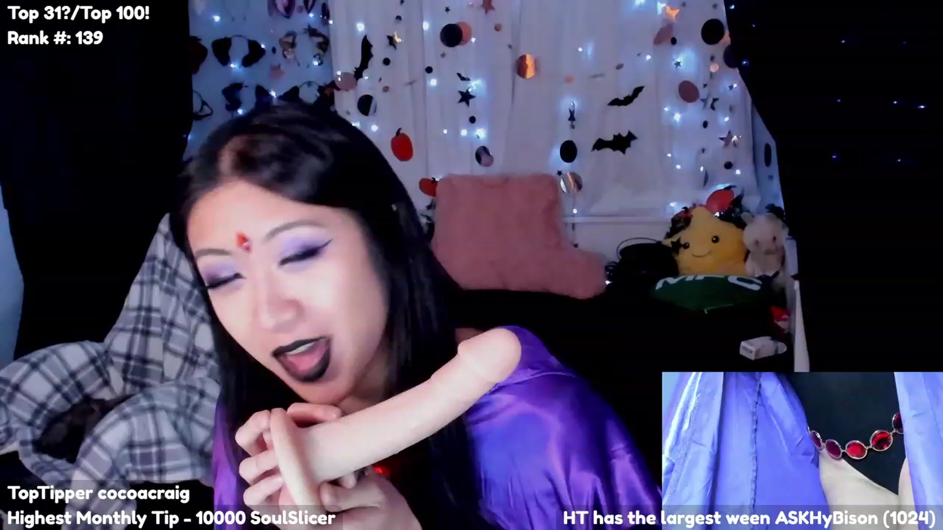 Gallery image thumbnail from CosmicNeko's myfreecams stream on, 10/21/2023, 05:21 image 10 of 20