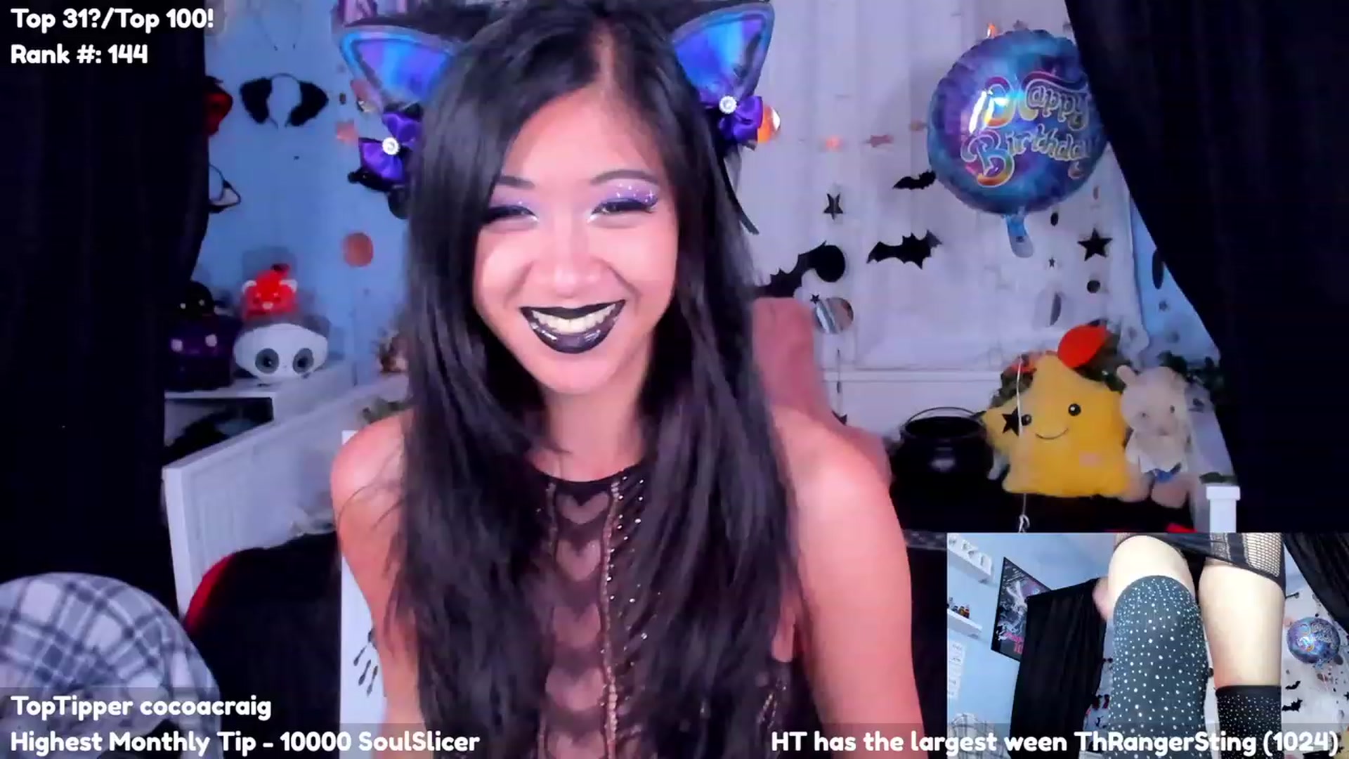 Gallery image thumbnail from CosmicNeko's myfreecams stream on, 10/25/2023, 05:13 image 2 of 20
