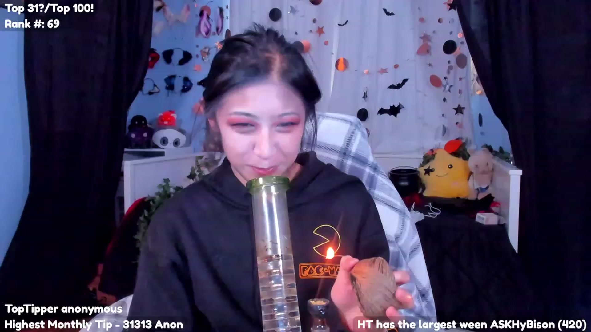 Gallery image thumbnail from CosmicNeko's myfreecams stream on, 10/26/2023, 22:00 image 18 of 20