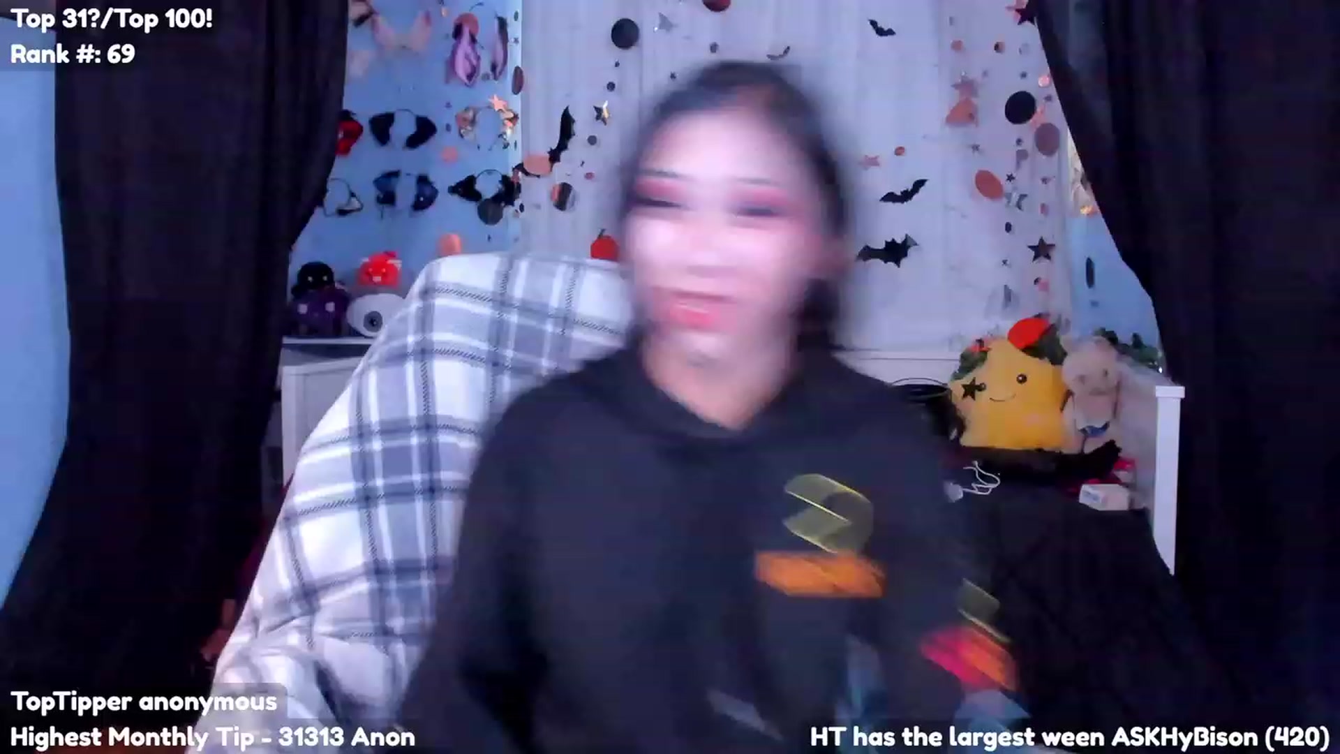 Gallery image thumbnail from CosmicNeko's myfreecams stream on, 10/26/2023, 22:00 image 17 of 20