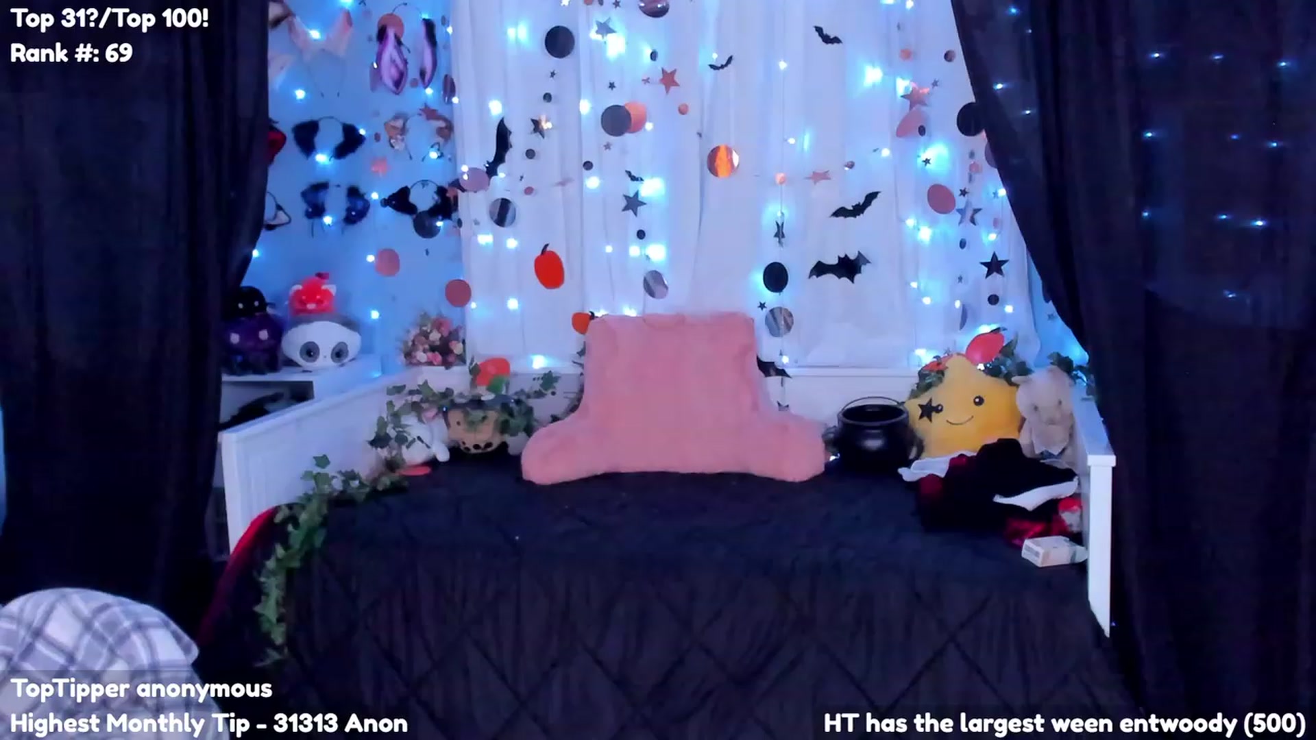 Gallery image thumbnail from CosmicNeko's myfreecams stream on, 10/27/2023, 05:24 image 3 of 20