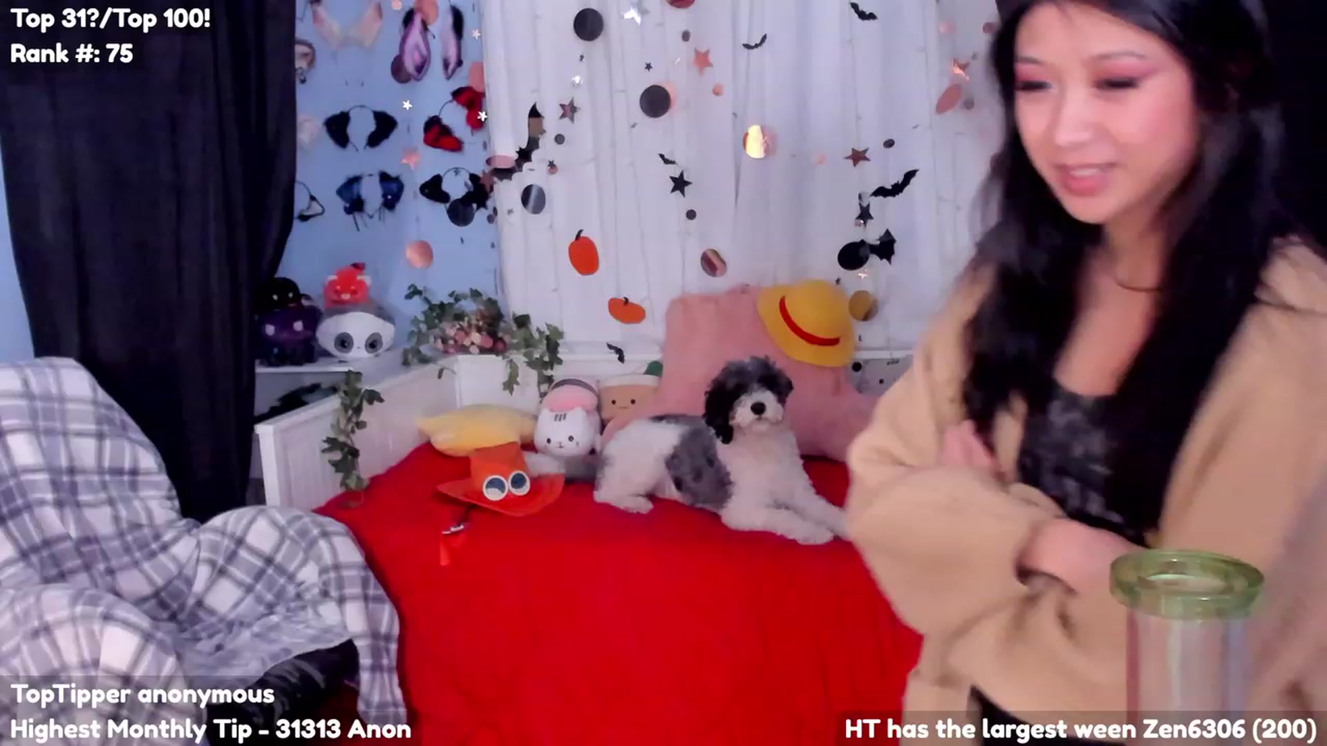 Gallery image thumbnail from CosmicNeko's myfreecams stream on, 10/28/2023, 02:56 image 6 of 20