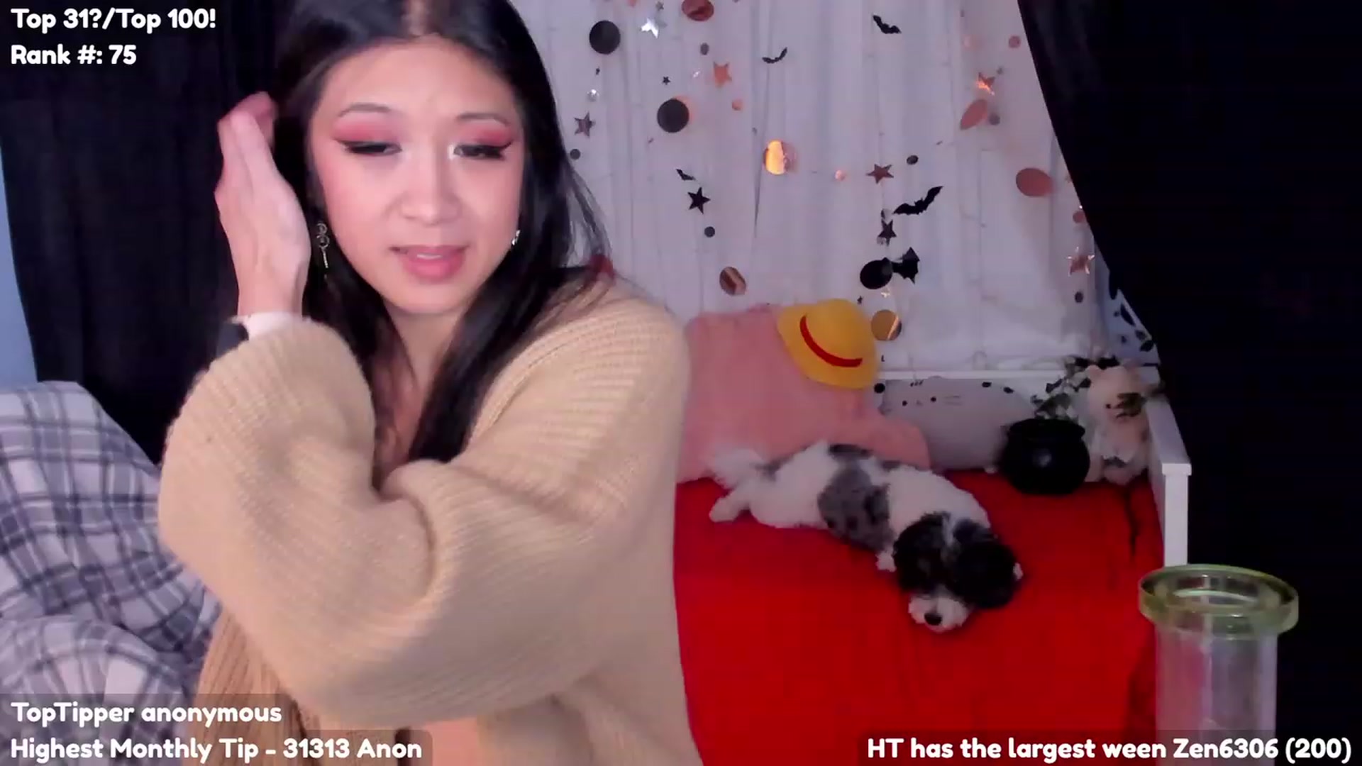 Gallery image thumbnail from CosmicNeko's myfreecams stream on, 10/28/2023, 02:56 image 10 of 20