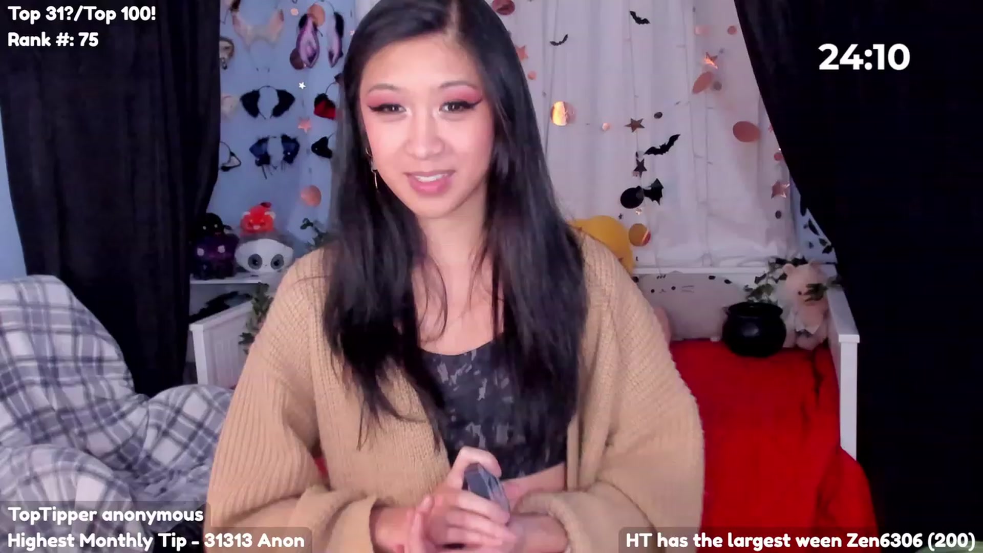 Gallery image thumbnail from CosmicNeko's myfreecams stream on, 10/28/2023, 02:56 image 17 of 20
