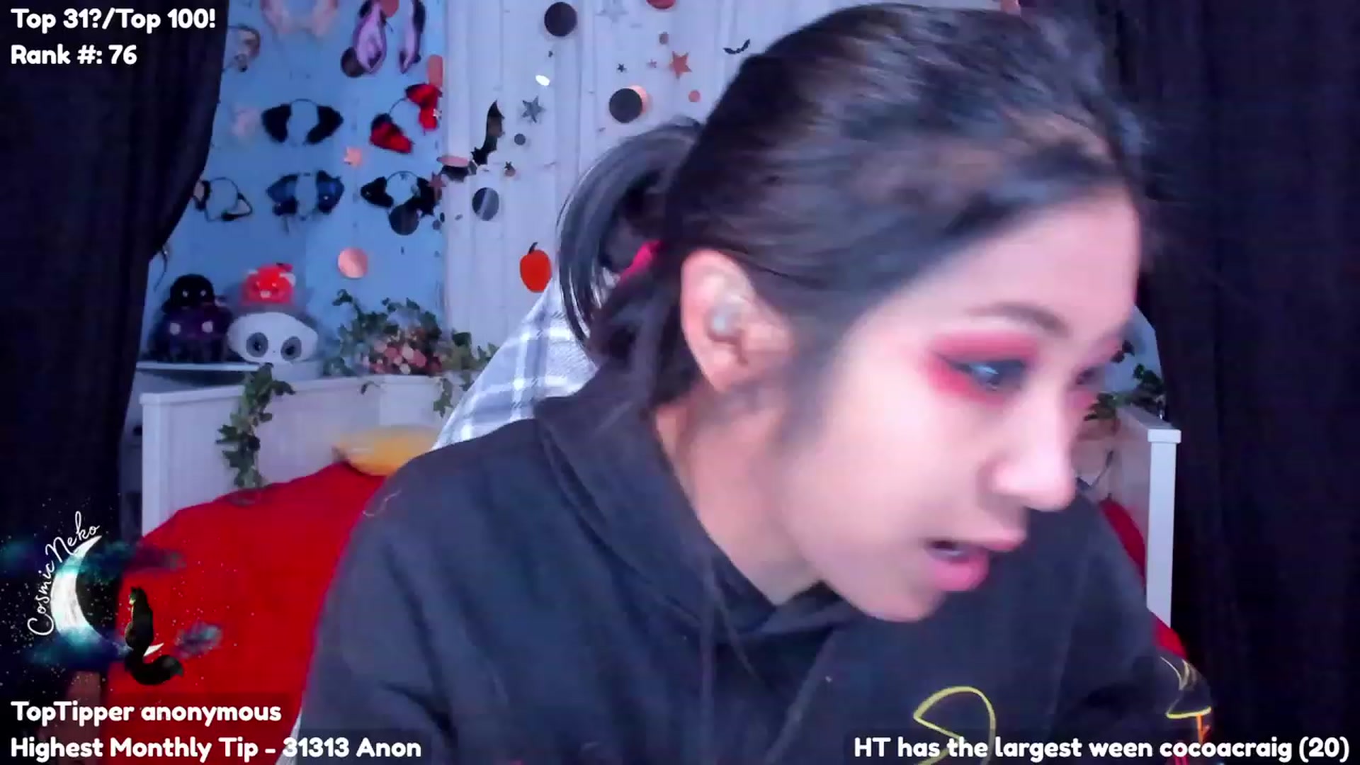 Gallery image thumbnail from CosmicNeko's myfreecams stream on, 10/28/2023, 19:40 image 7 of 20