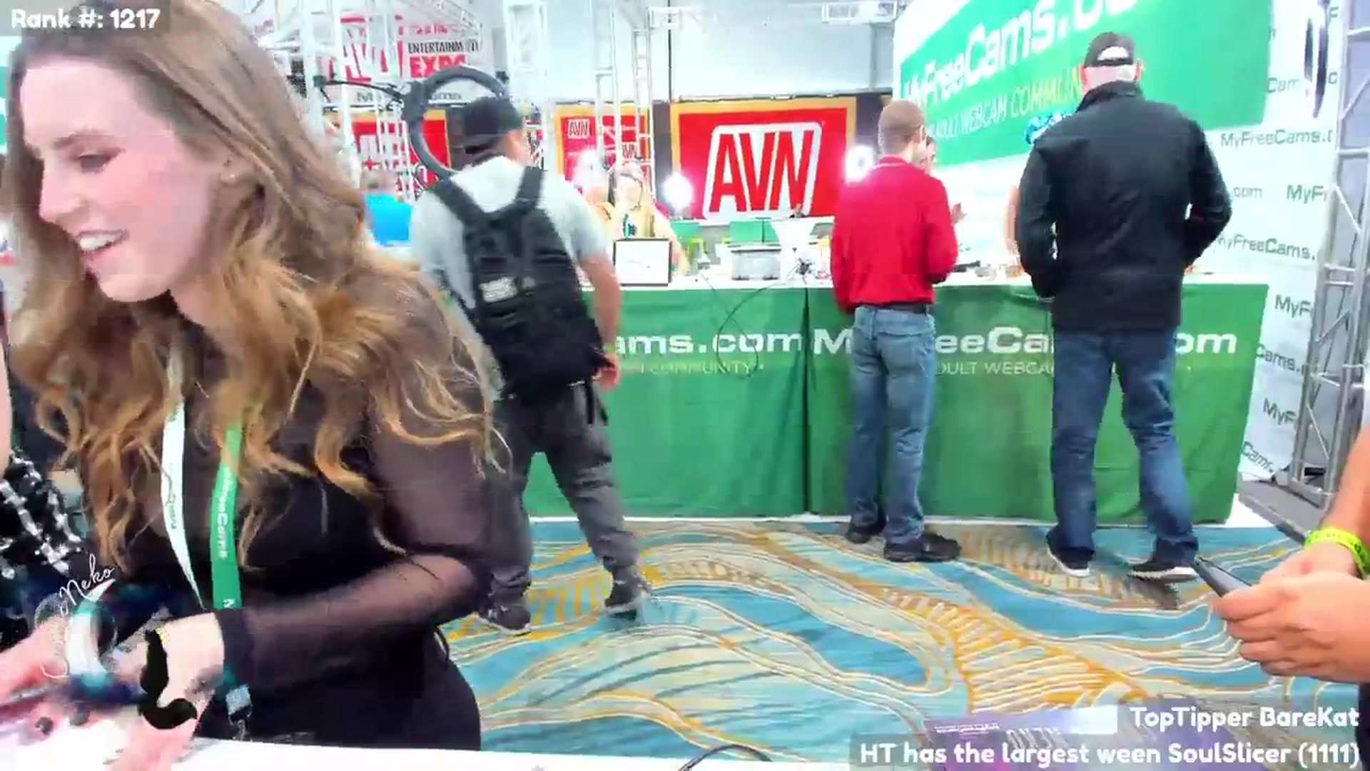 Gallery image thumbnail from CosmicNeko's myfreecams stream on, 01/25/2024, 22:20 image 15 of 20
