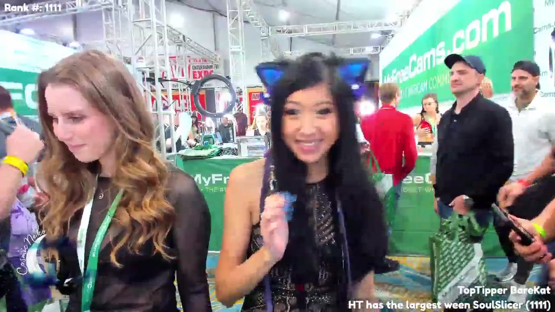 Gallery image thumbnail from CosmicNeko's myfreecams stream on, 01/26/2024, 24:25 image 13 of 20