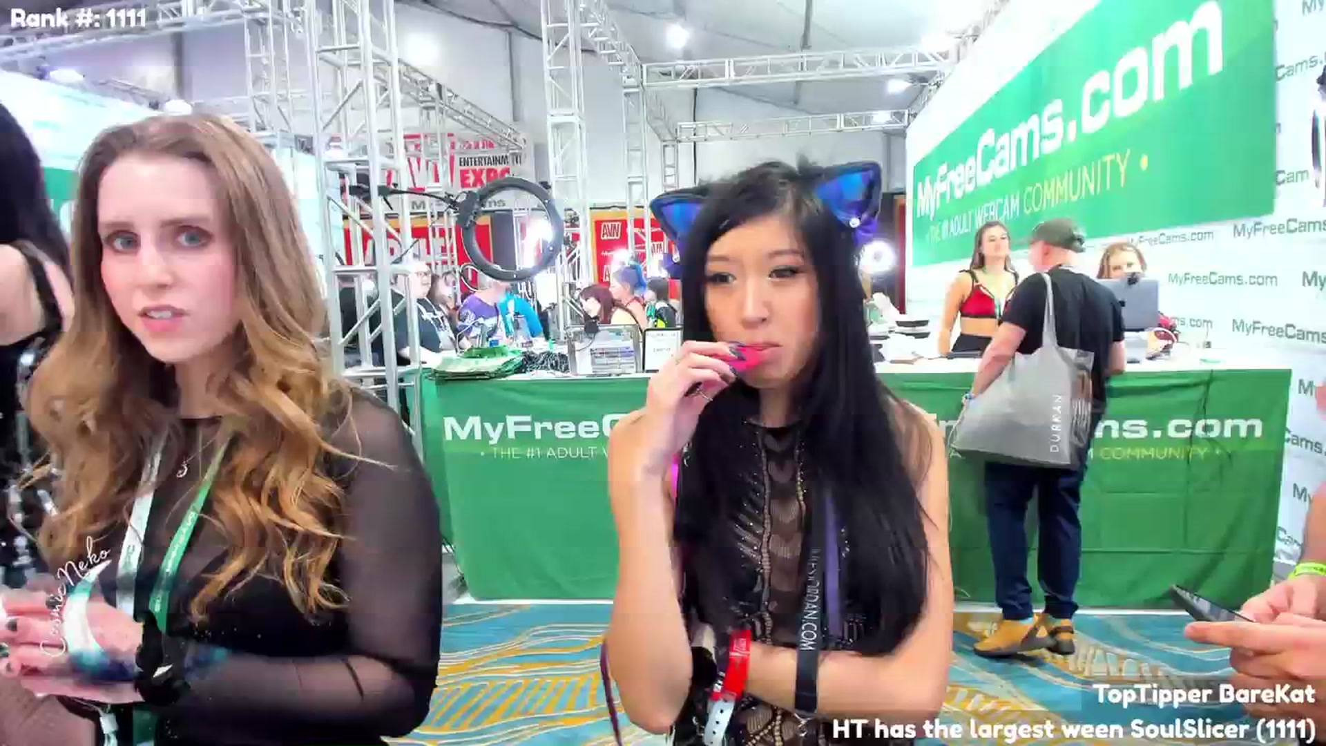 Gallery image thumbnail from CosmicNeko's myfreecams stream on, 01/26/2024, 24:25 image 1 of 20