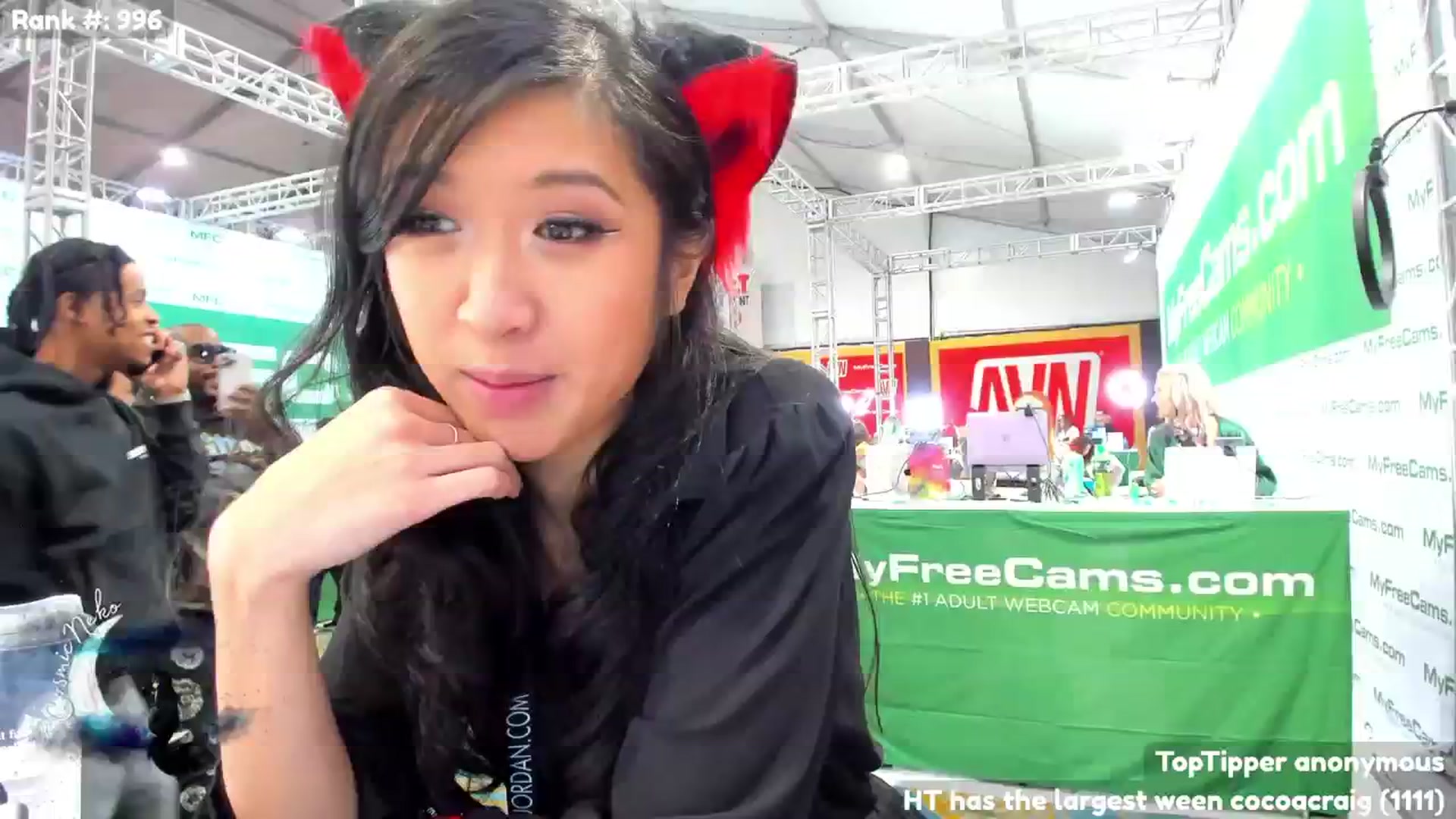 Gallery image thumbnail from CosmicNeko's myfreecams stream on, 01/27/2024, 03:40 image 1 of 20