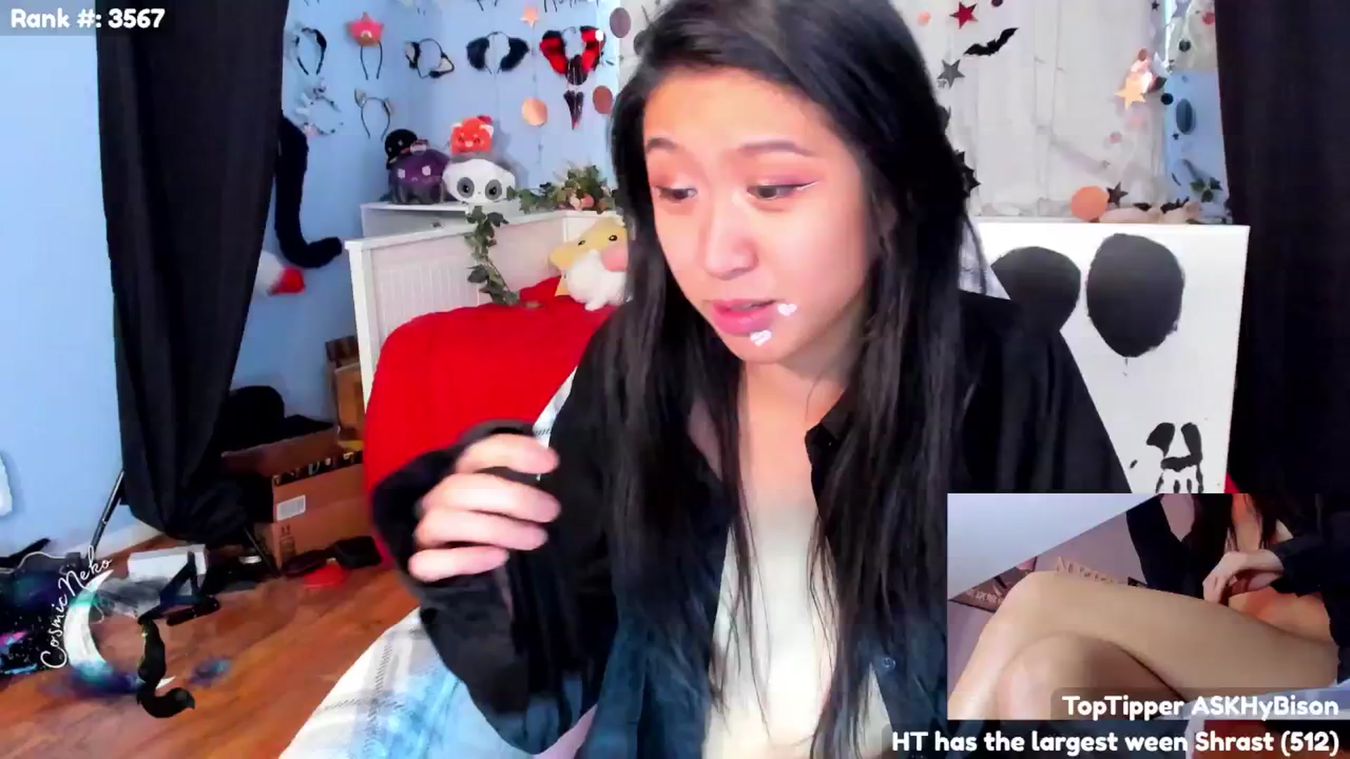 Gallery image thumbnail from CosmicNeko's myfreecams stream on, 06/13/2024, 23:35 image 13 of 20