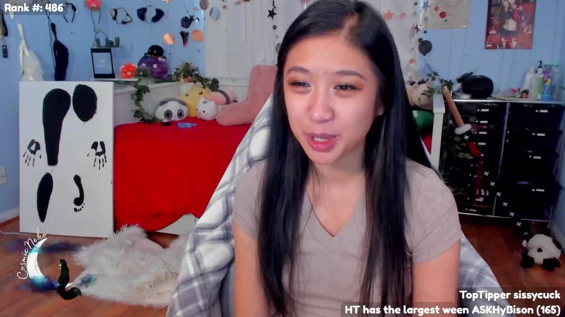 Gallery image thumbnail from CosmicNeko's myfreecams stream on, 07/08/2024, 24:17 image 18 of 20