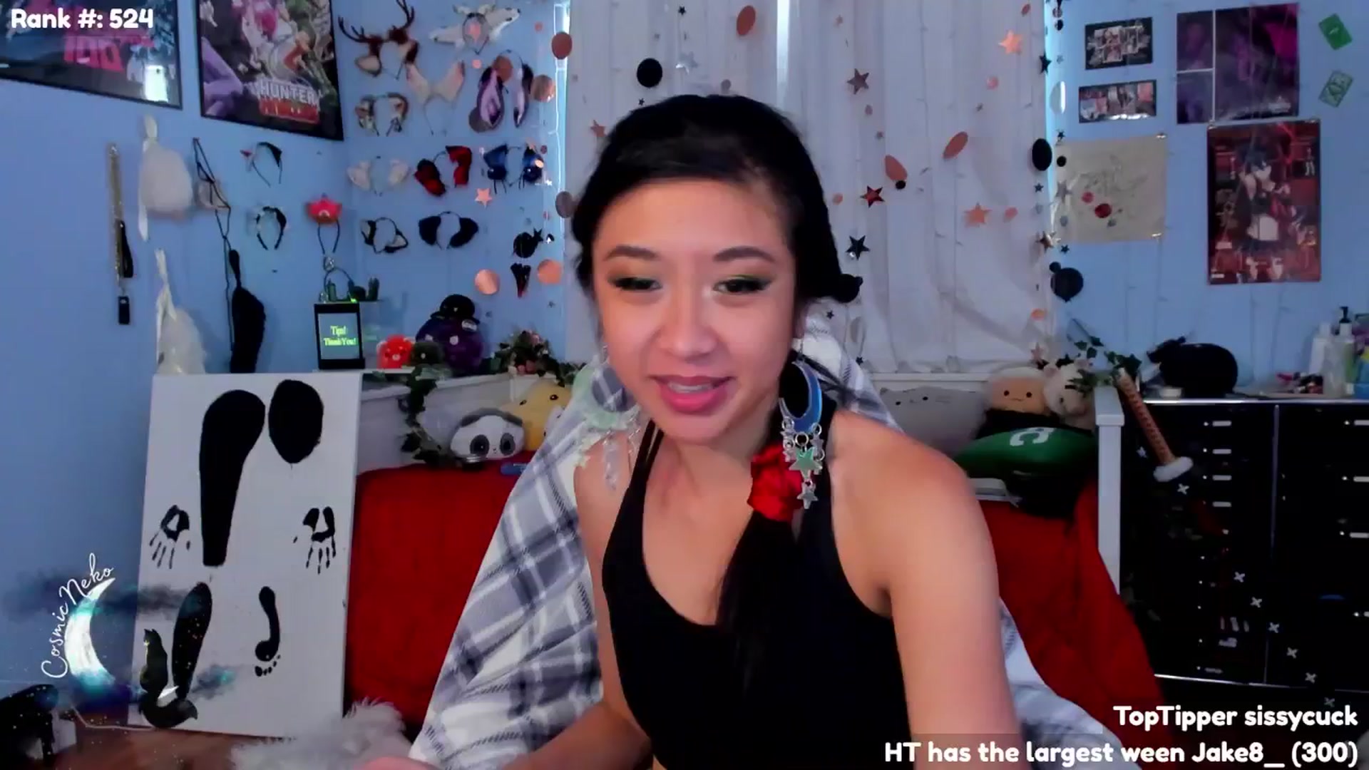 Gallery image thumbnail from CosmicNeko's myfreecams stream on, 07/09/2024, 23:31 image 15 of 20