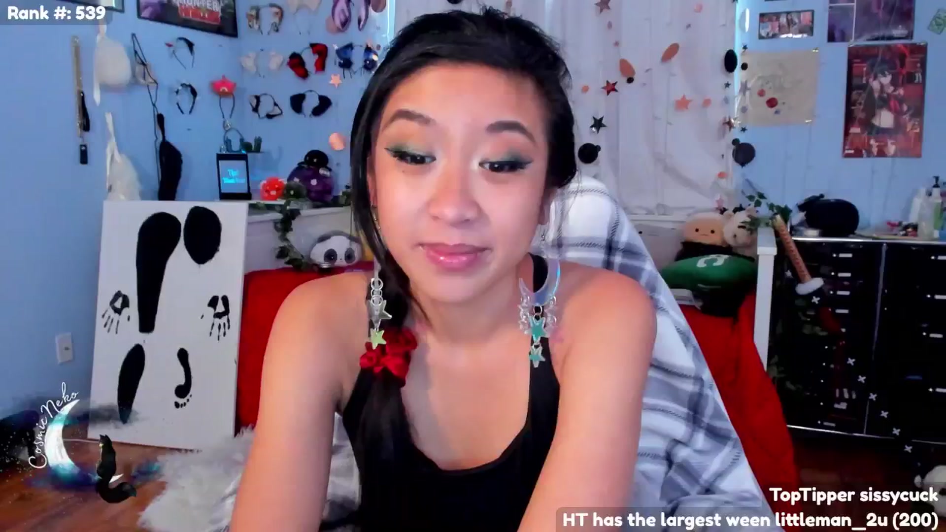Gallery image thumbnail from CosmicNeko's myfreecams stream on, 07/09/2024, 23:31 image 2 of 20