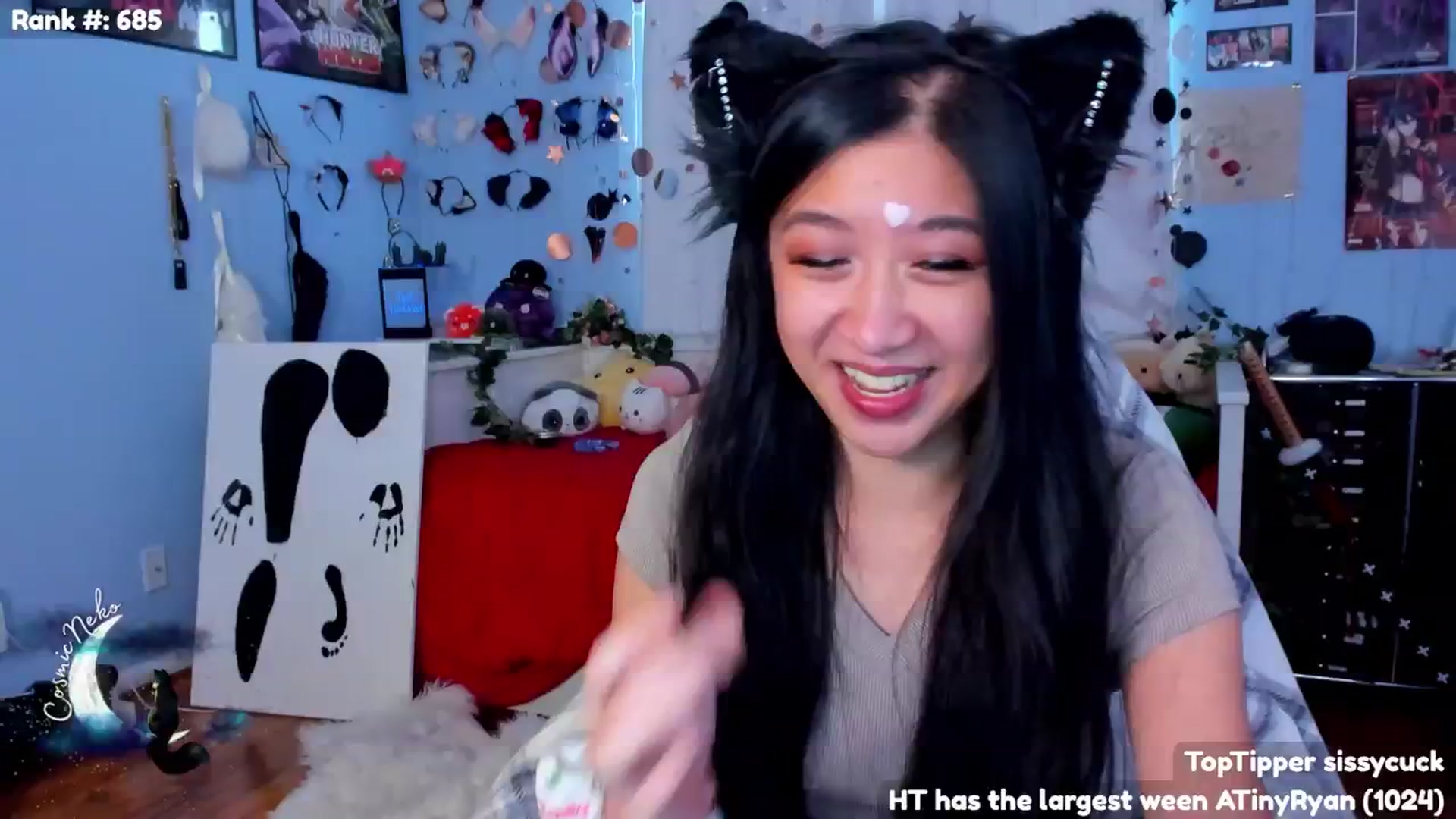Gallery image thumbnail from CosmicNeko's myfreecams stream on, 07/12/2024, 23:33 image 1 of 20