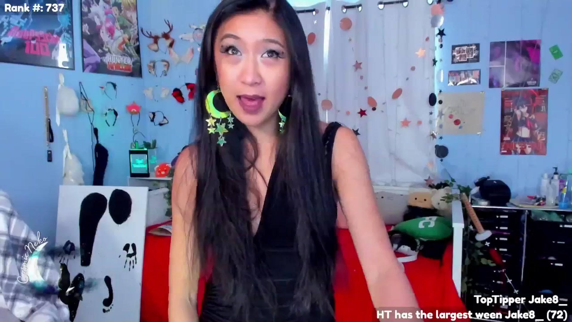 Gallery image thumbnail from CosmicNeko's myfreecams stream on, 07/31/2024, 23:35 image 13 of 20