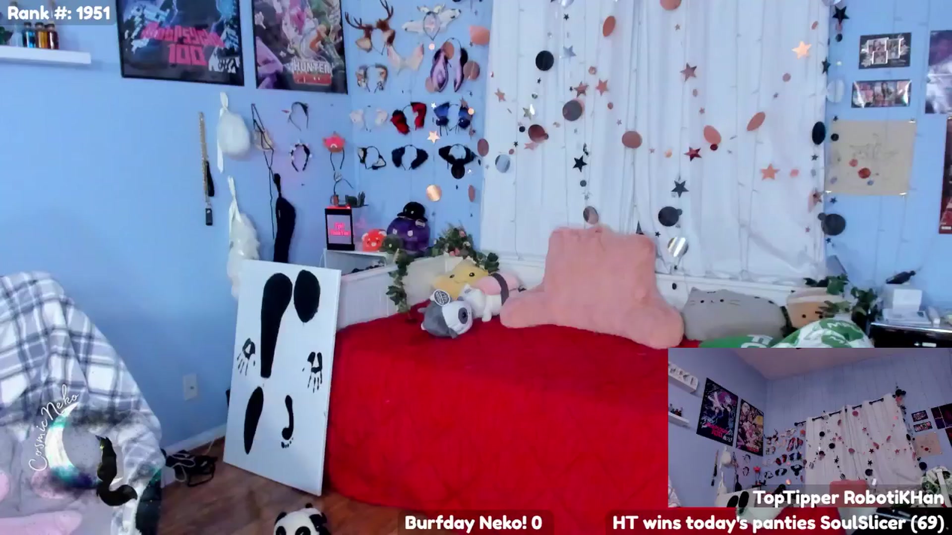 Gallery image thumbnail from CosmicNeko's myfreecams stream on, 10/19/2024, 06:58 image 1 of 20
